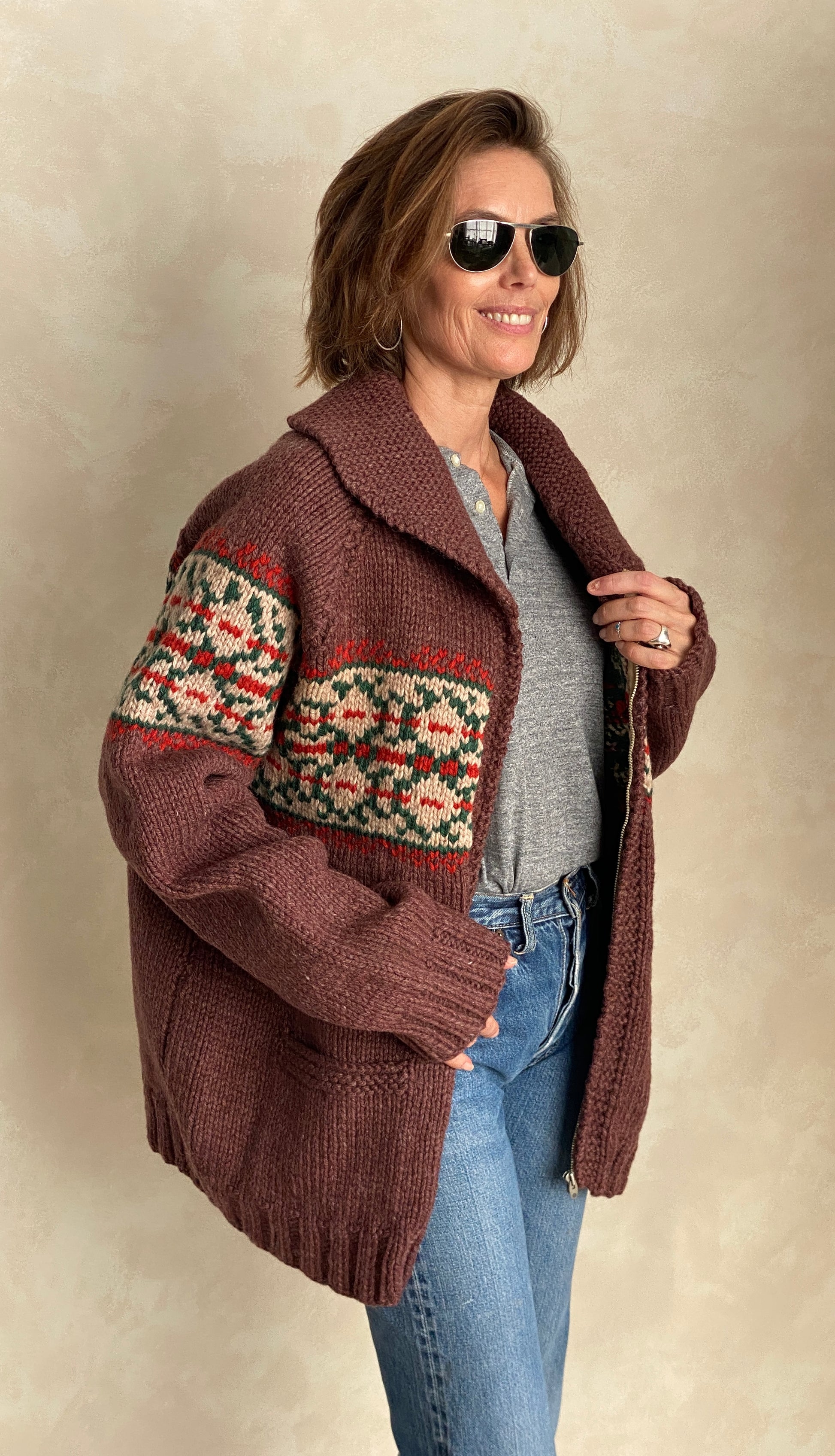 Vintage Hand Knit 100% Wool Cowichan hand made in Canada - USA Vintage Bcn