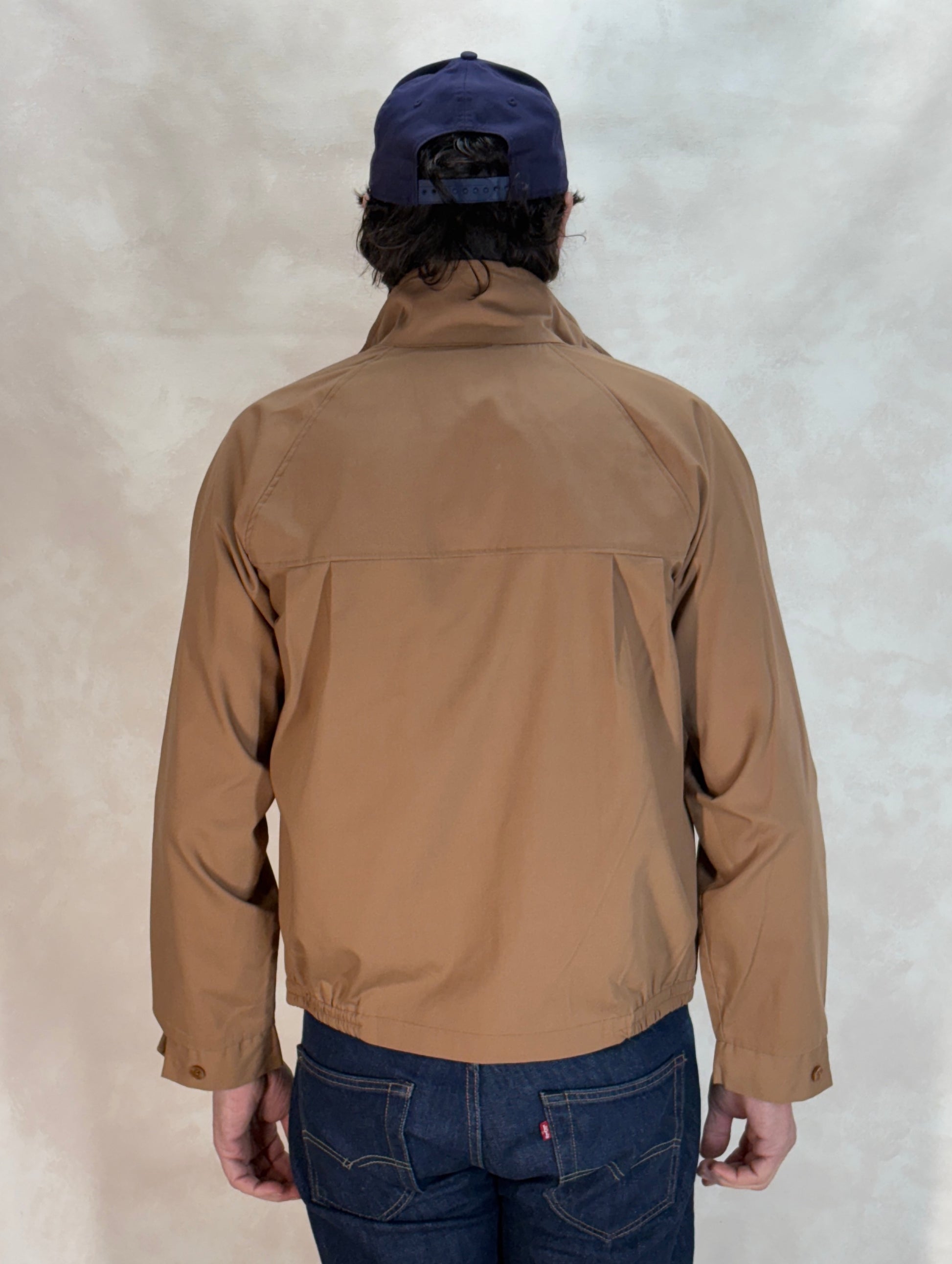 Size Med , 70s Light jacket . Talon zipper - USA Vintage Bcn