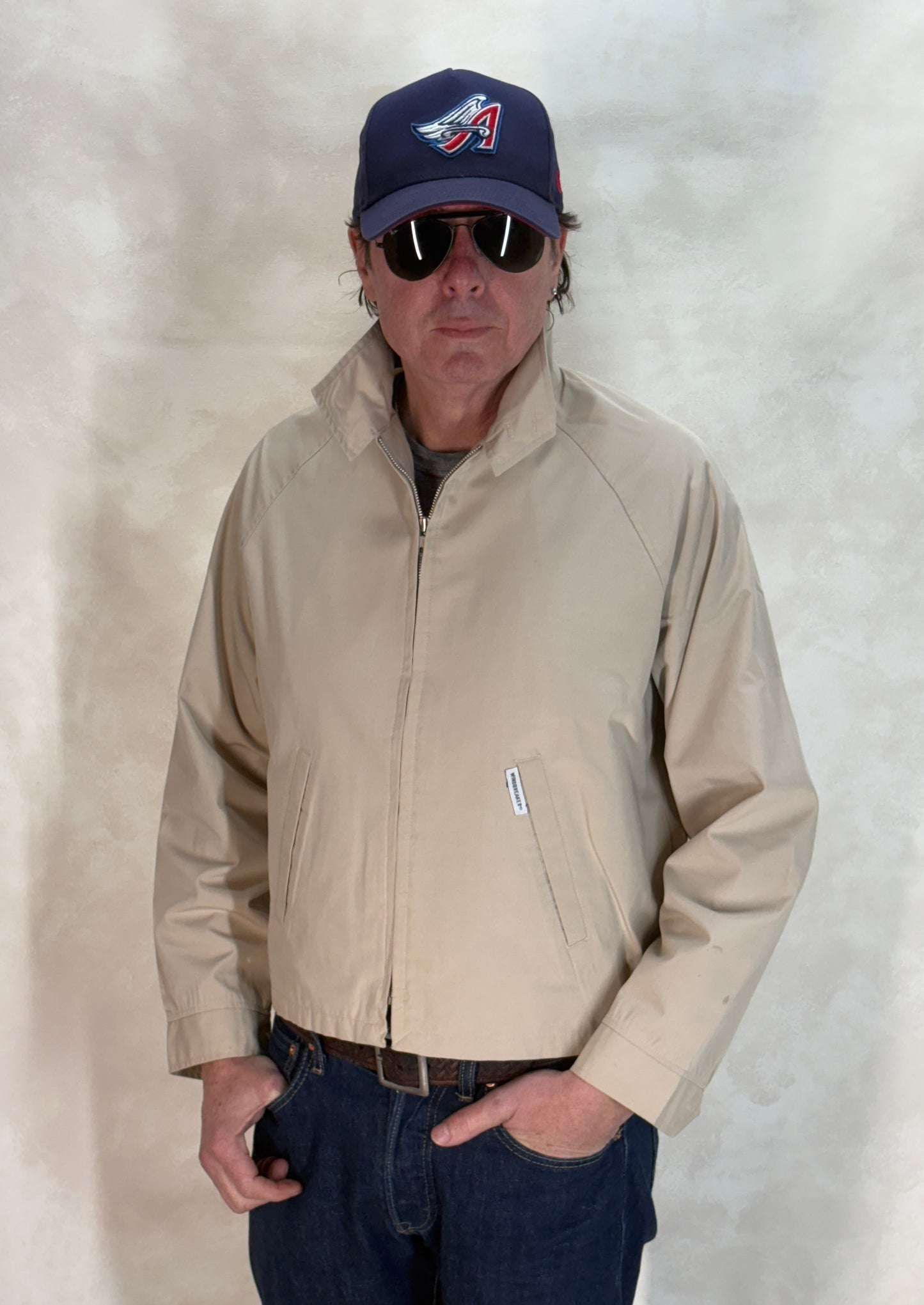 Size Med , 90s light jacket made by Windbreaker - USA Vintage Bcn