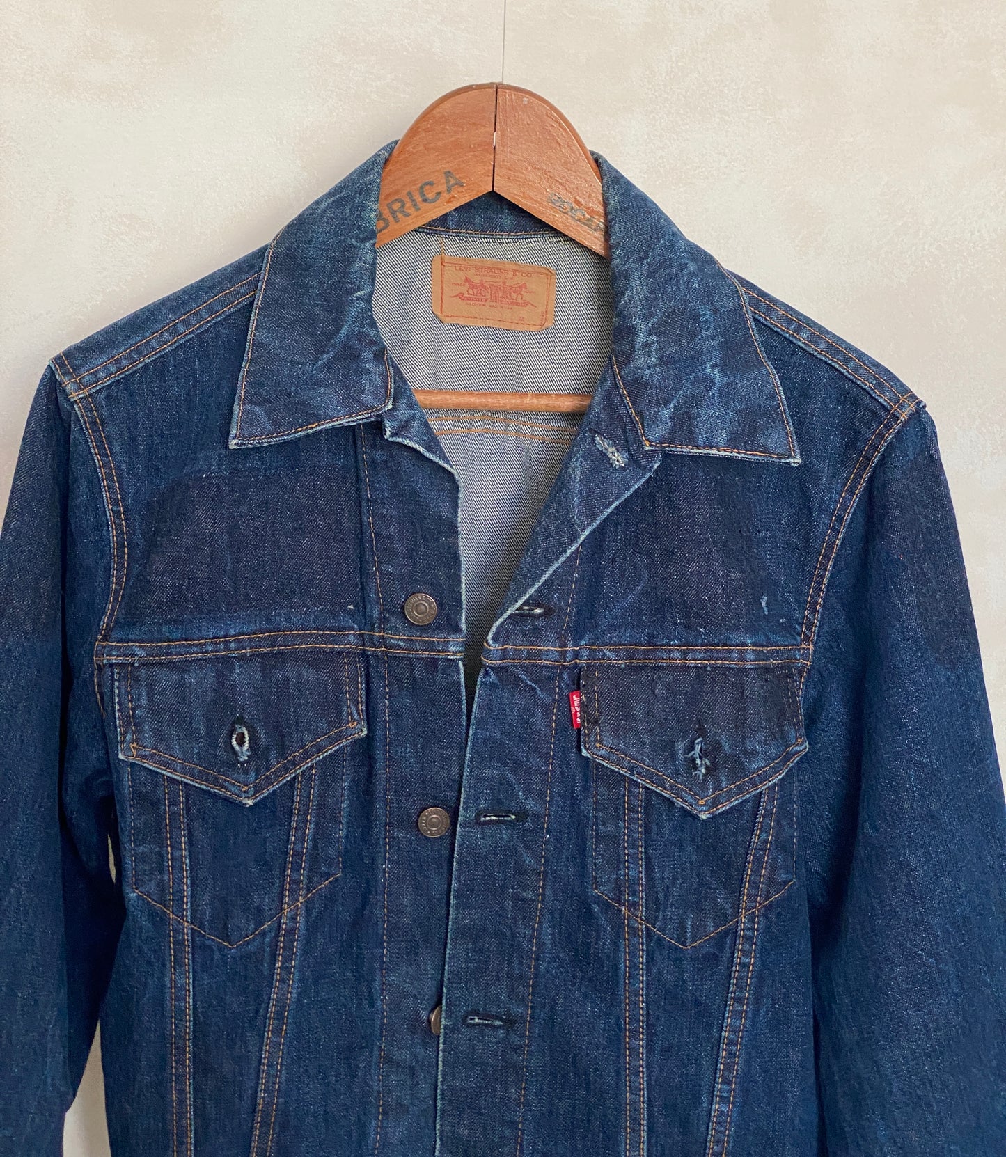 Size 42 US. Vintage 60s LEVIS Big E trucker Jacket Made in USA. - USA Vintage Bcn