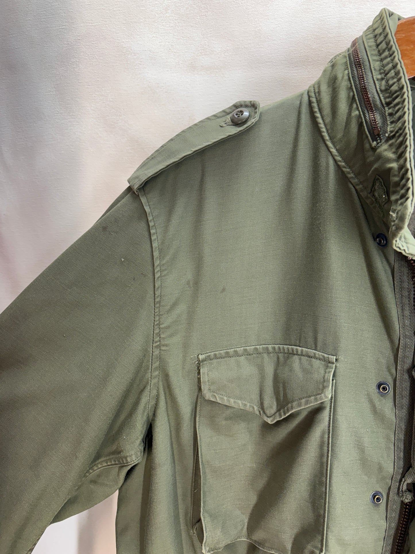 vintage m65 jacket, us army field jacket, authentic military coat, rare xl m65, vintage army jacket usa, m65 field jacket
