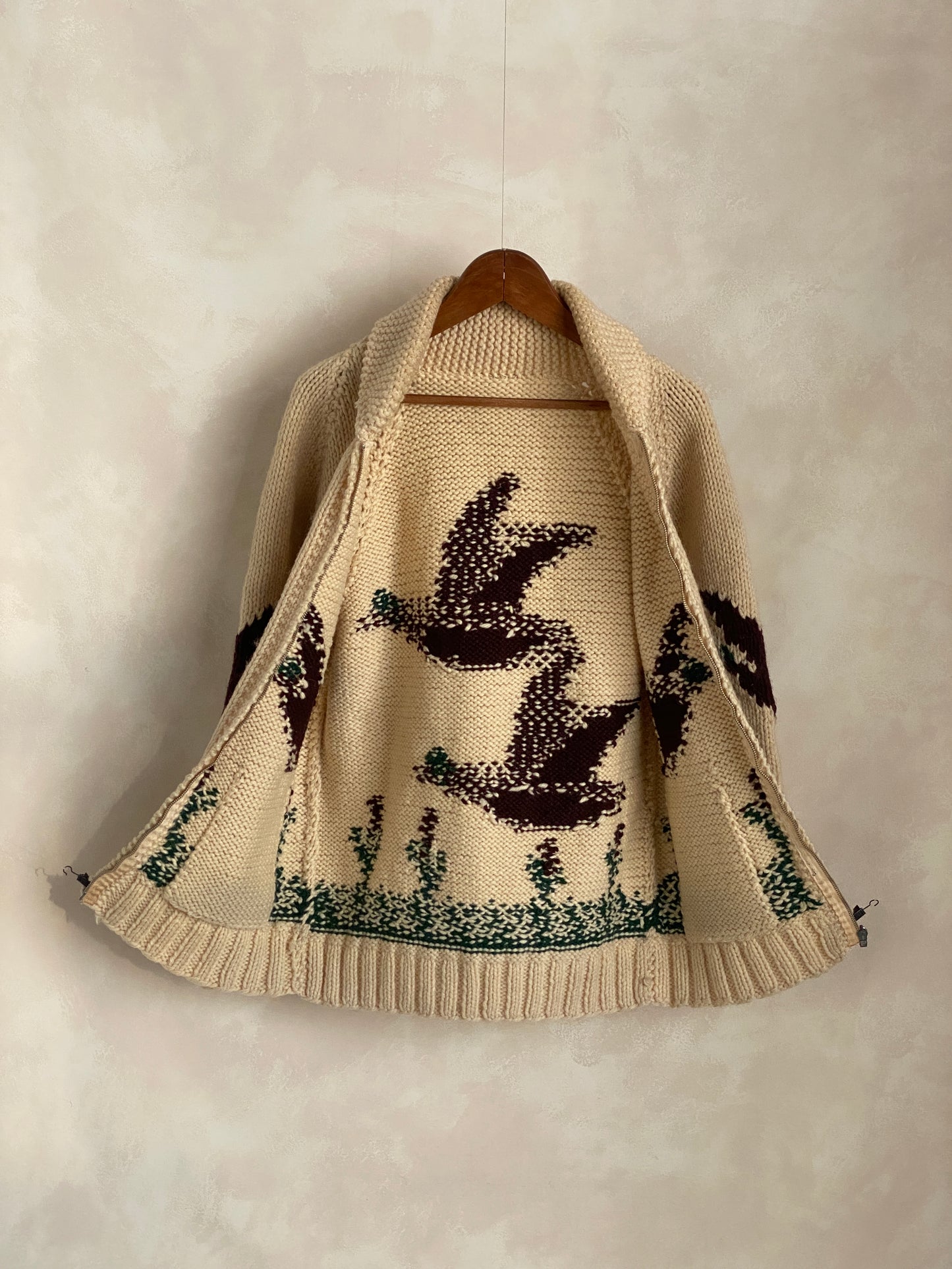 Vintage Hand Knit 100% Wool Cowichan hand made in Canada - USA Vintage Bcn vintage cowichan wool sweater hand knit in canada
