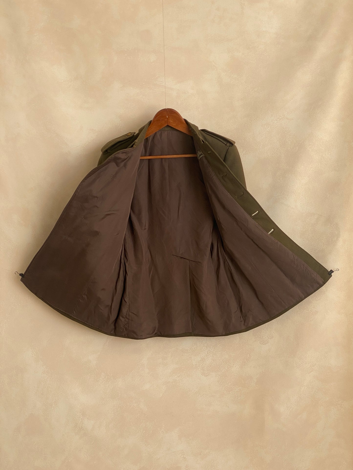 Small. Authentic 50s Vintage Spanish military uniform jacket - USA Vintage Bcn