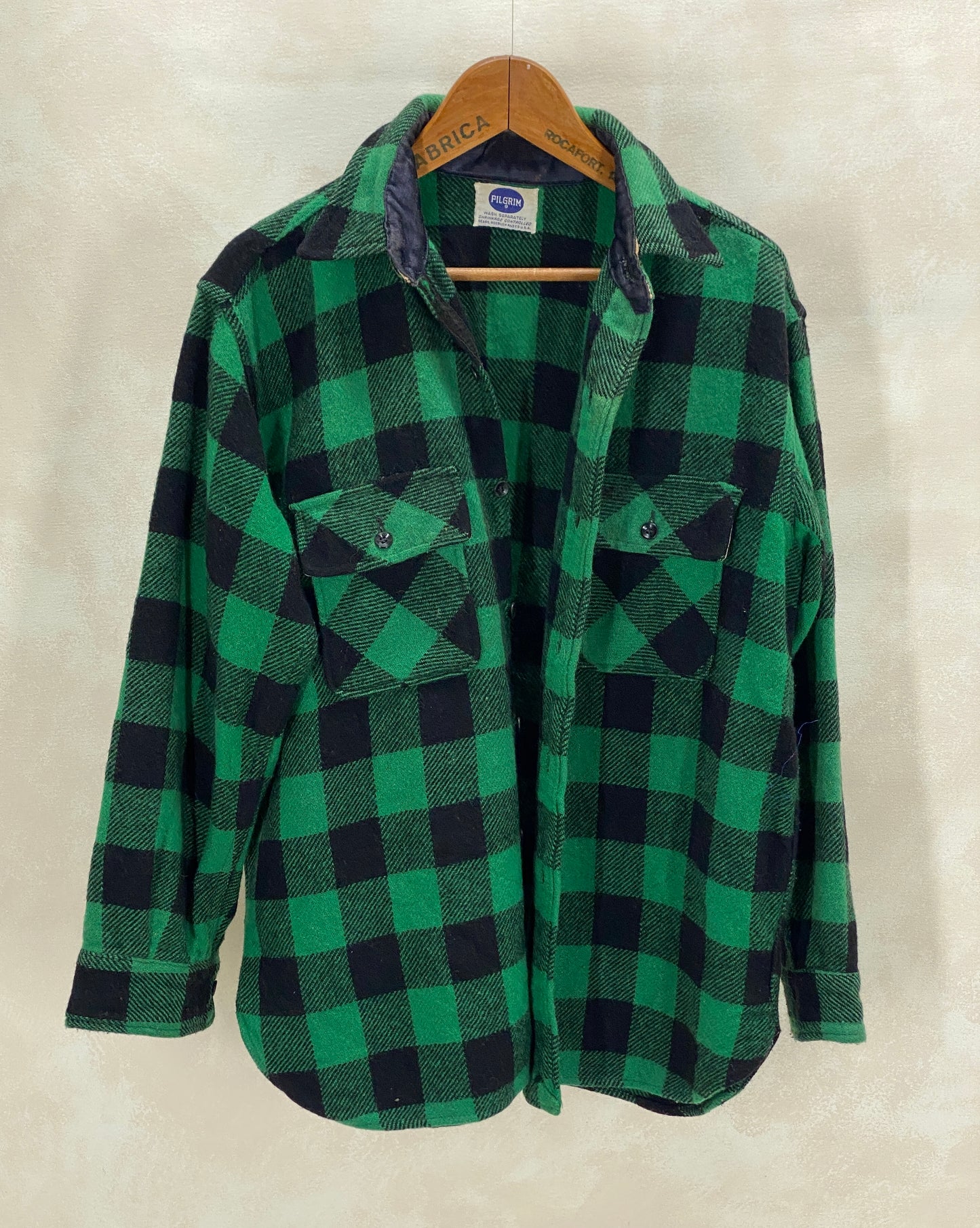 Size Large, 60s Pilgrim Heavy plaid shirt Made in USA Buffalo plaid - USA Vintage Bcn