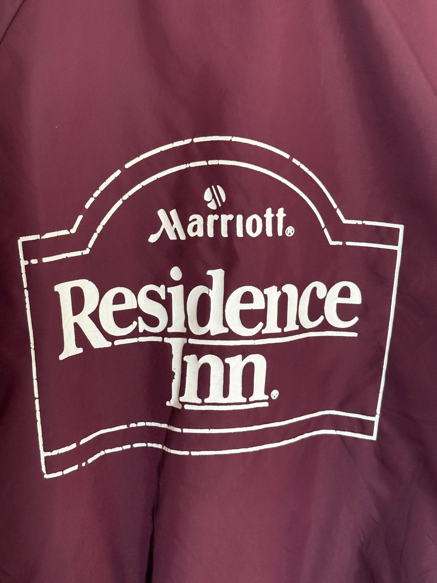 Size Small. Vintage 80s Marriott Nylon Jacket Made In USA - USA Vintage Bcn