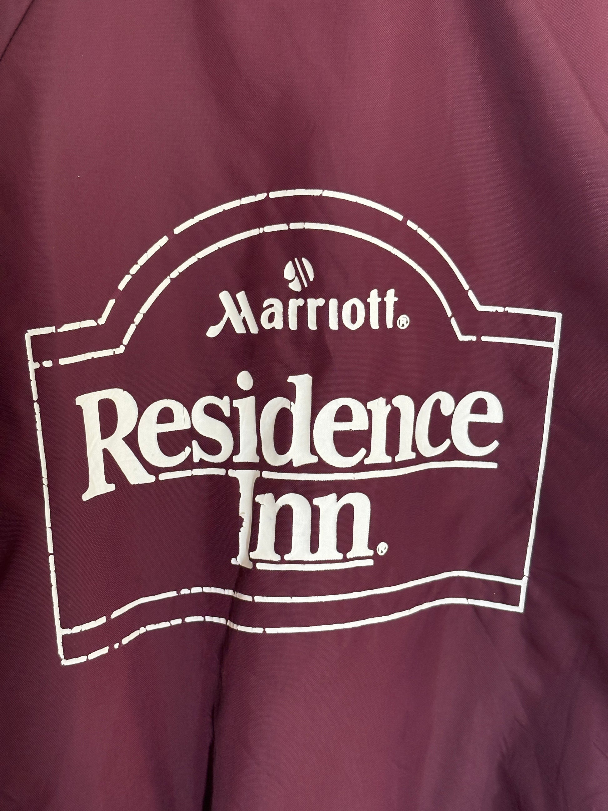 Size Small. Vintage 80s Marriott Nylon Jacket Made In USA - USA Vintage Bcn