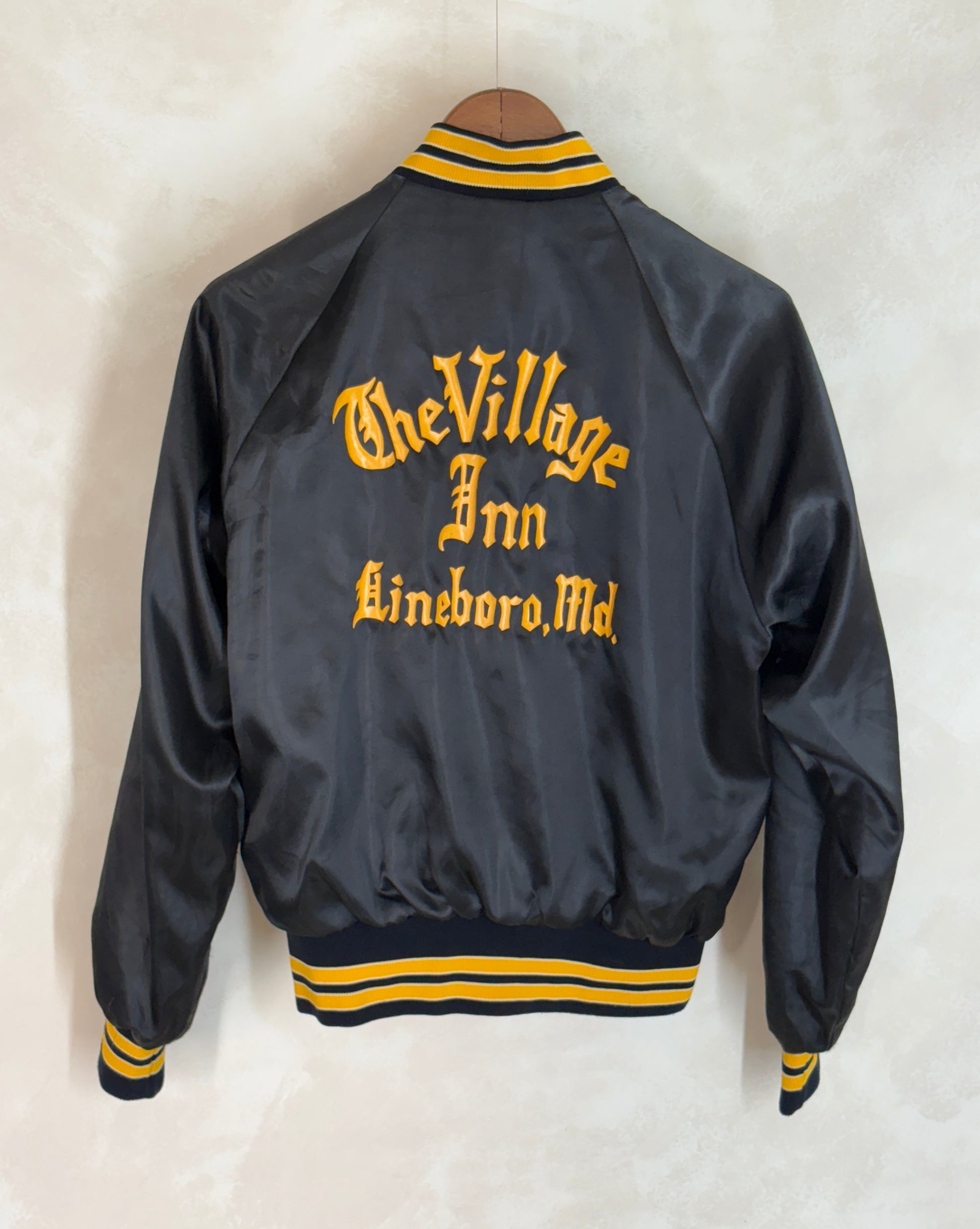 Size Small. Vintage 70s Satin Jacket Made In USA - USA Vintage Bcn