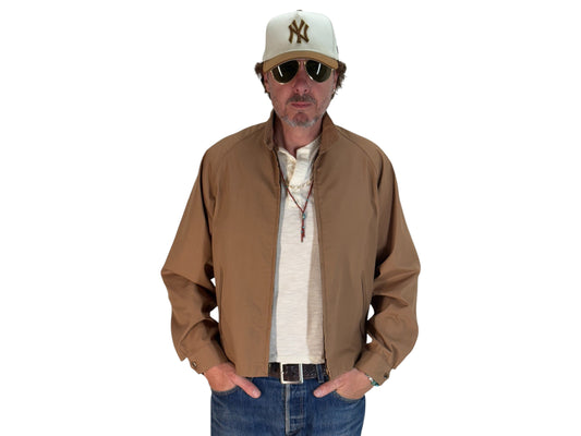 Size 42US / 52EU , 70s Light jacket made by English Squire . - USA Vintage Bcn