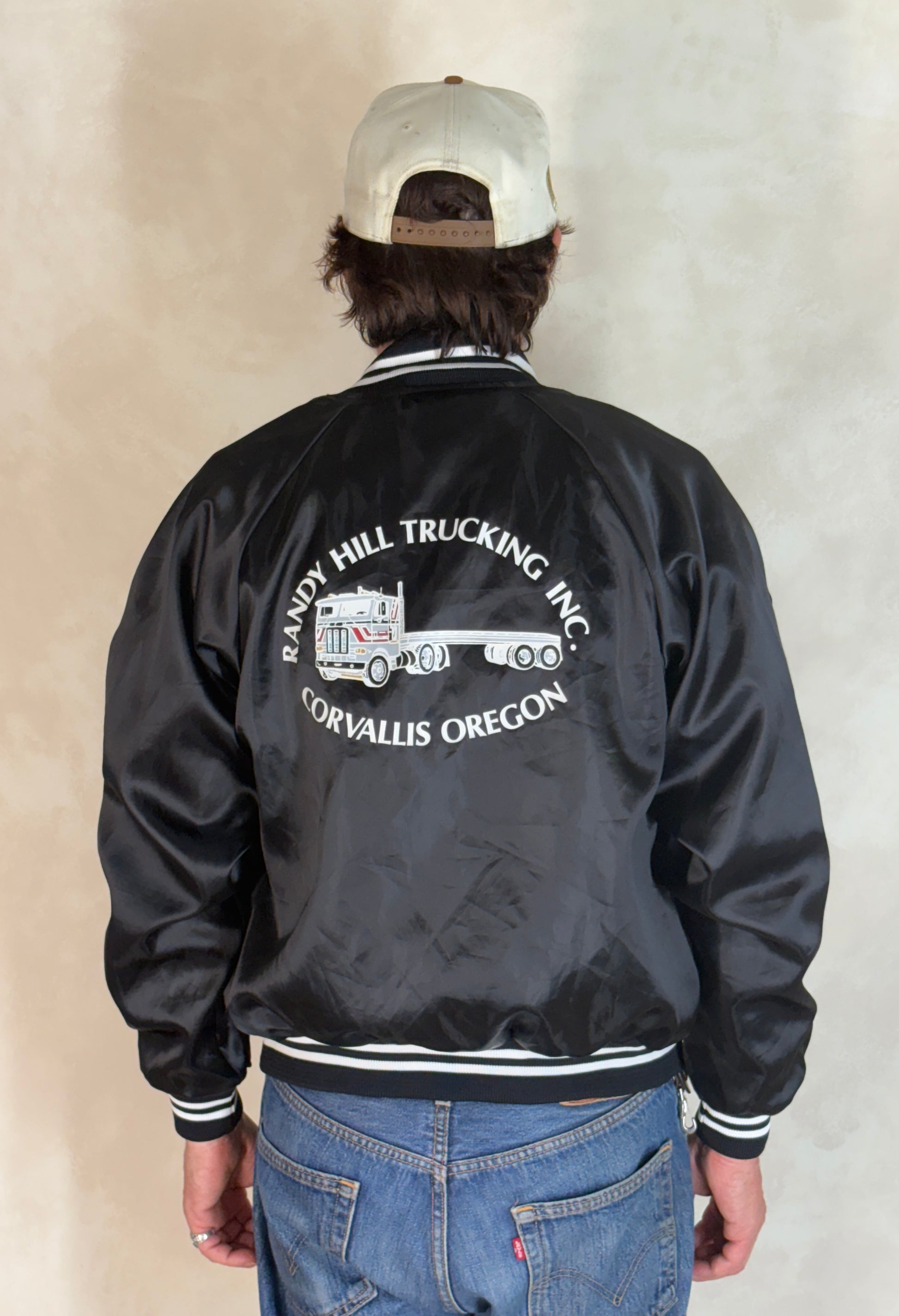Size Medium. Vintage Black Satin Jacket Made In USA - USA Vintage Bcn