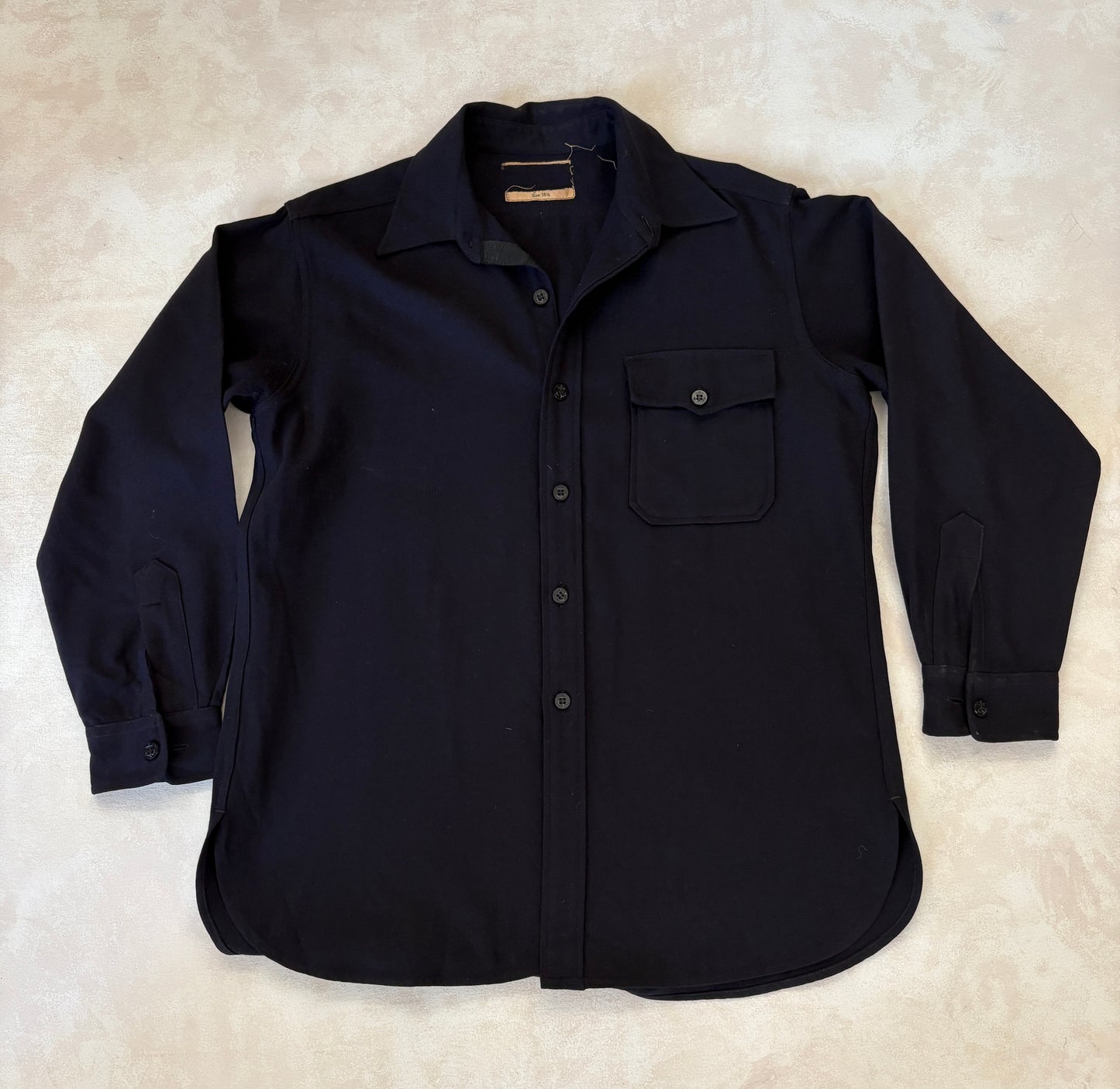 Size Large. Vintage 1940s US navy CPO (Chief Petty Officer) wool shirt – 1 Pocket – USN Military Issue - USA Vintage Bcn