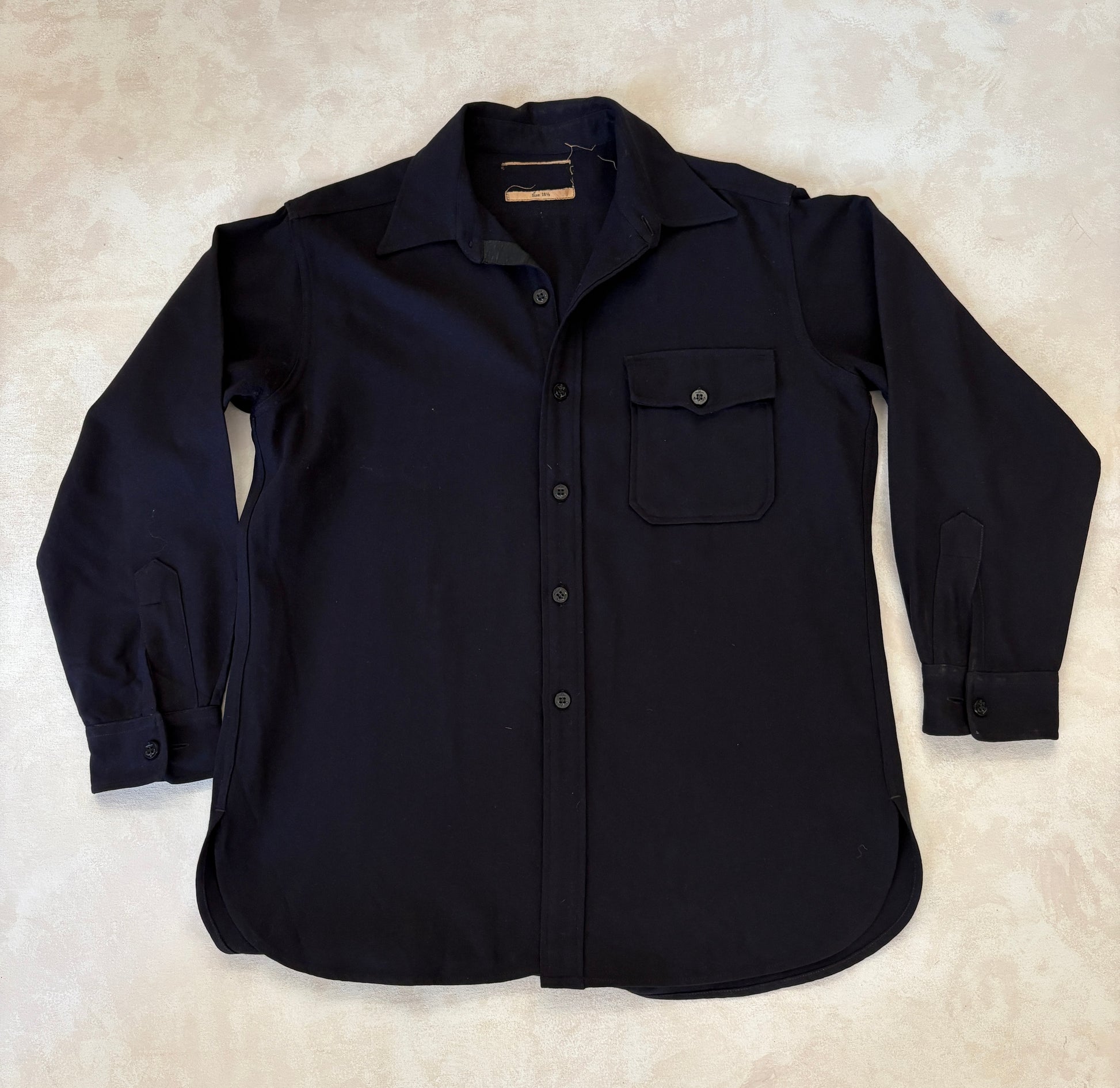 Size Large. Vintage 1940s US navy CPO (Chief Petty Officer) wool shirt – 1 Pocket – USN Military Issue - USA Vintage Bcn