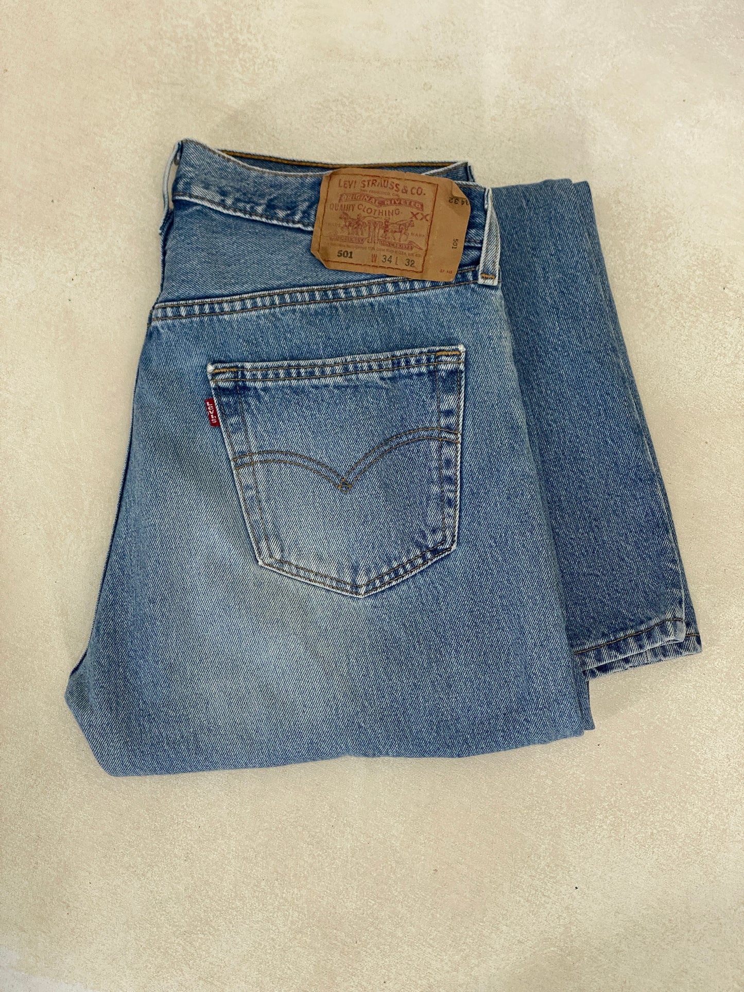 34X33 Levi's 501 Vintage Denim Jeans Made in USA - USA Vintage Bcn