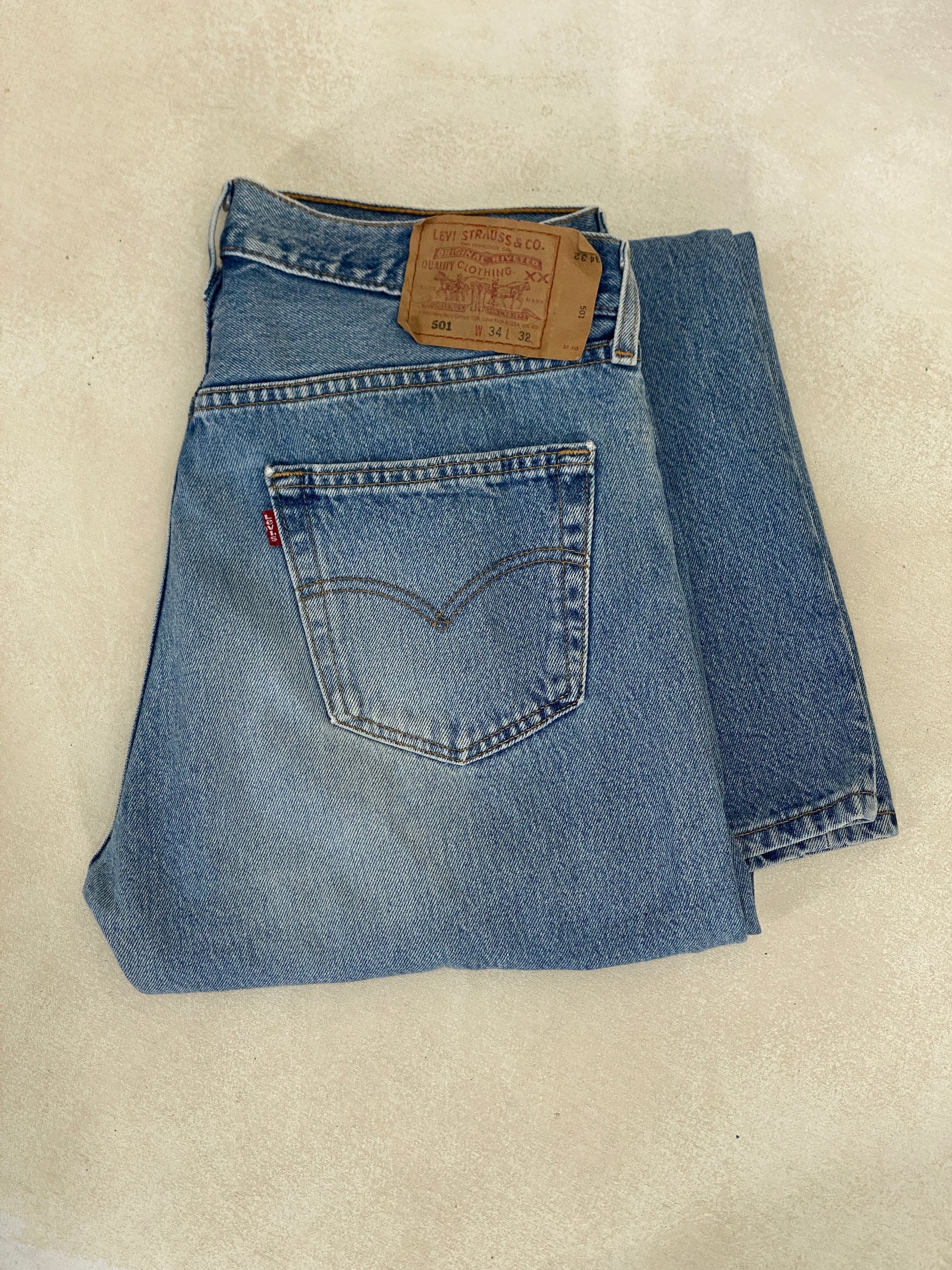 34X33 Levi's 501 Vintage Denim Jeans Made in USA - USA Vintage Bcn