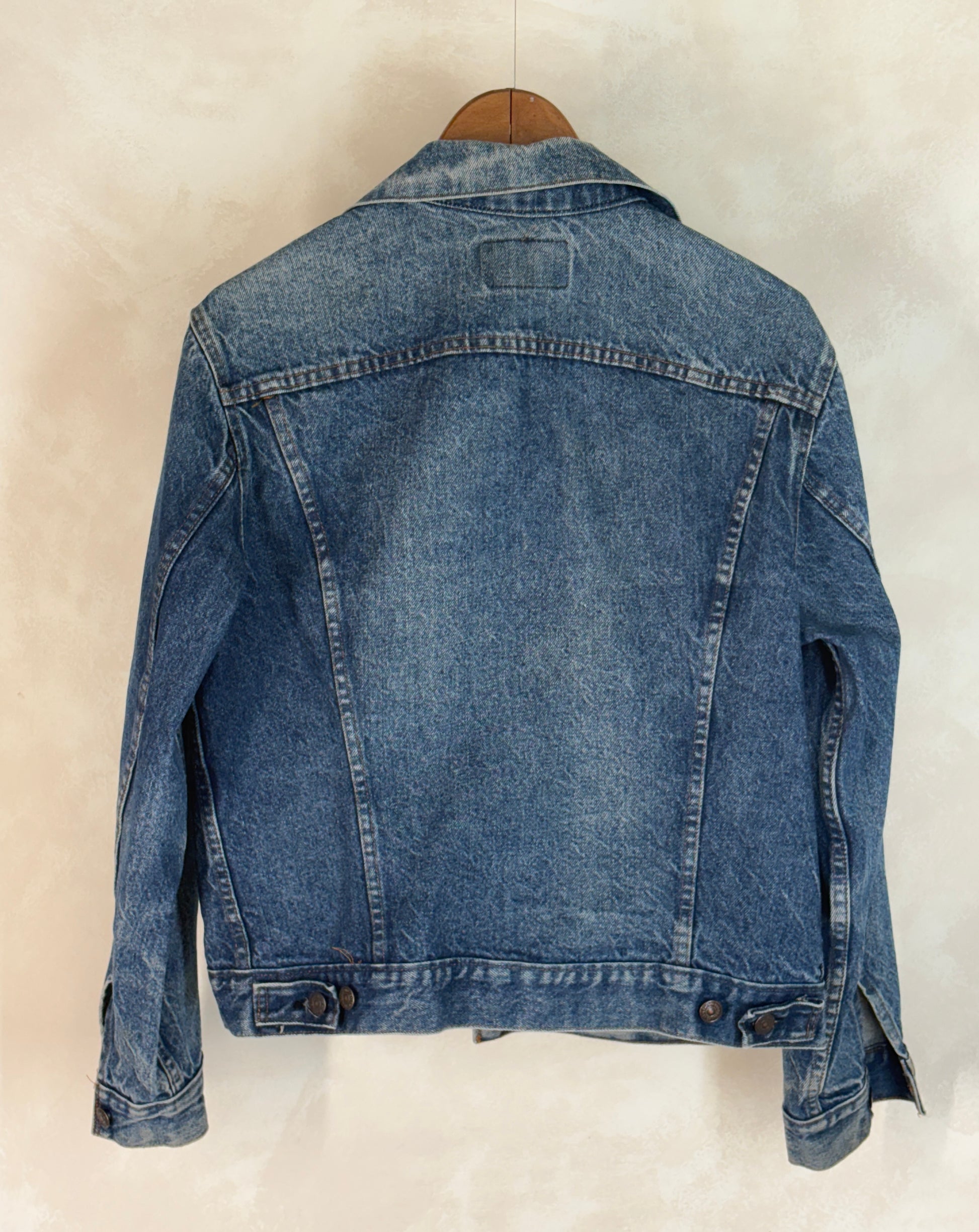 Size 42US / 52EU. Vintage 80s 70506 Levis 4 pockets jacket Made in USA - USA Vintage Bcn