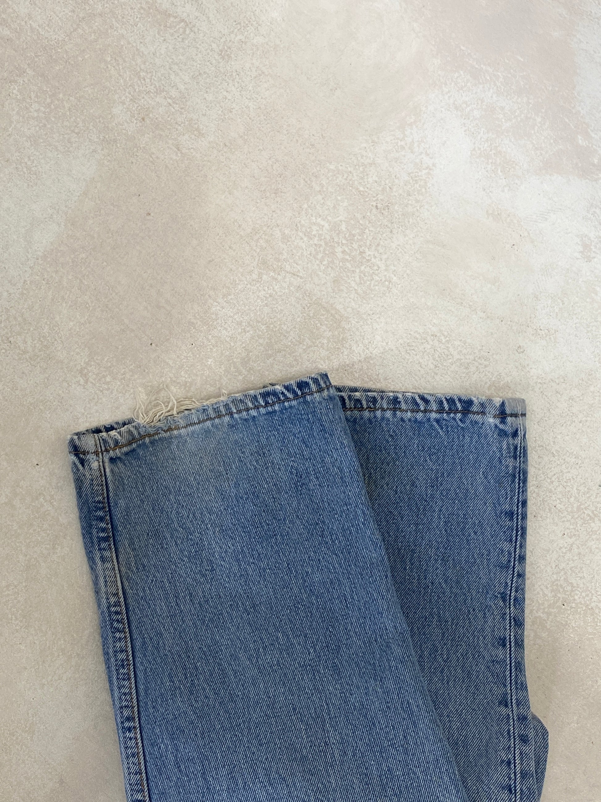 32X32 Levi's 501 Vintage Denim Jeans for women Made in USA - USA Vintage Bcn