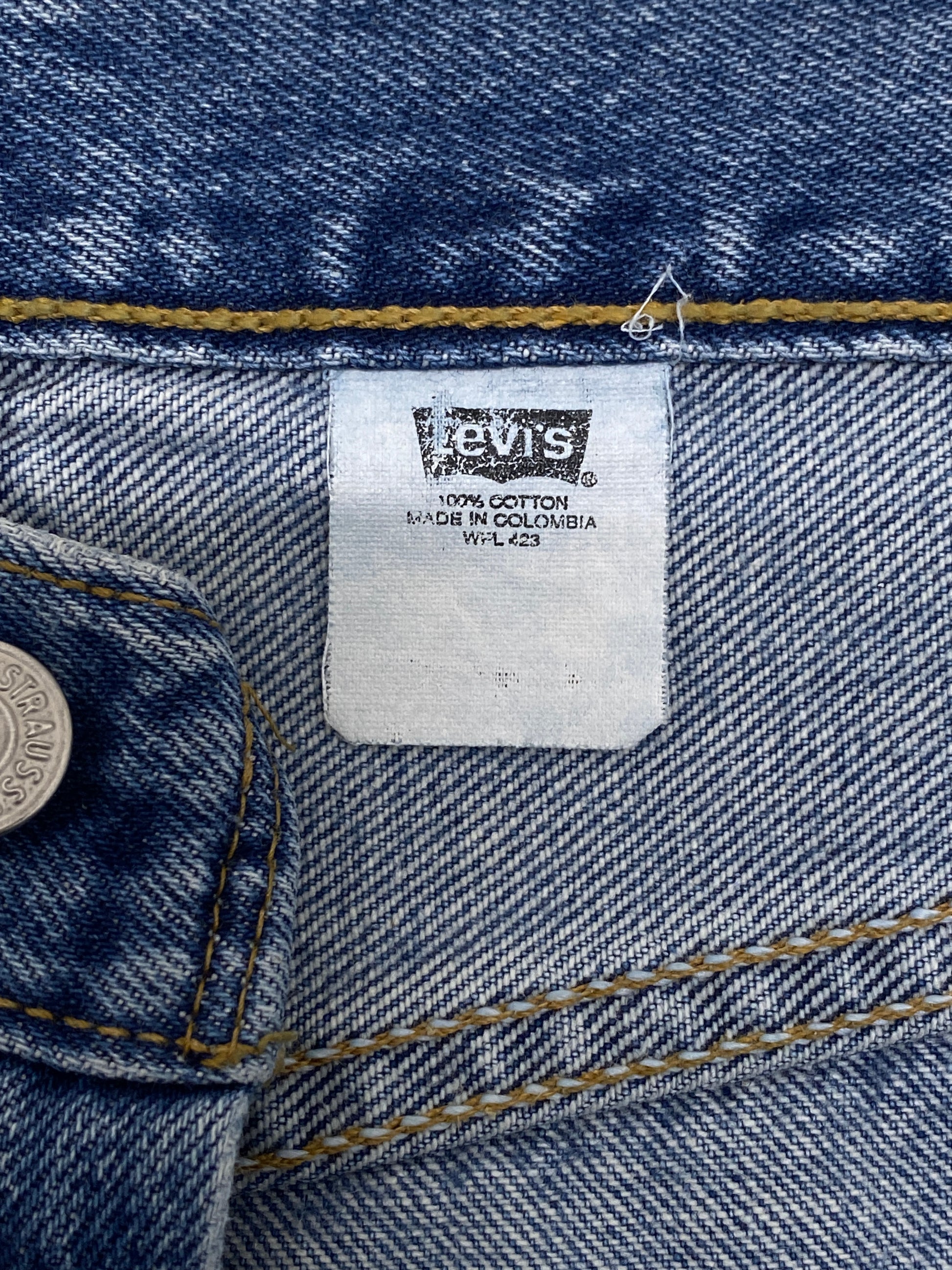 34X30 Levi's 501 Vintage Denim Jeans - USA Vintage Bcn levis 501 vintage denim jeans size 34x30 straight leg classic