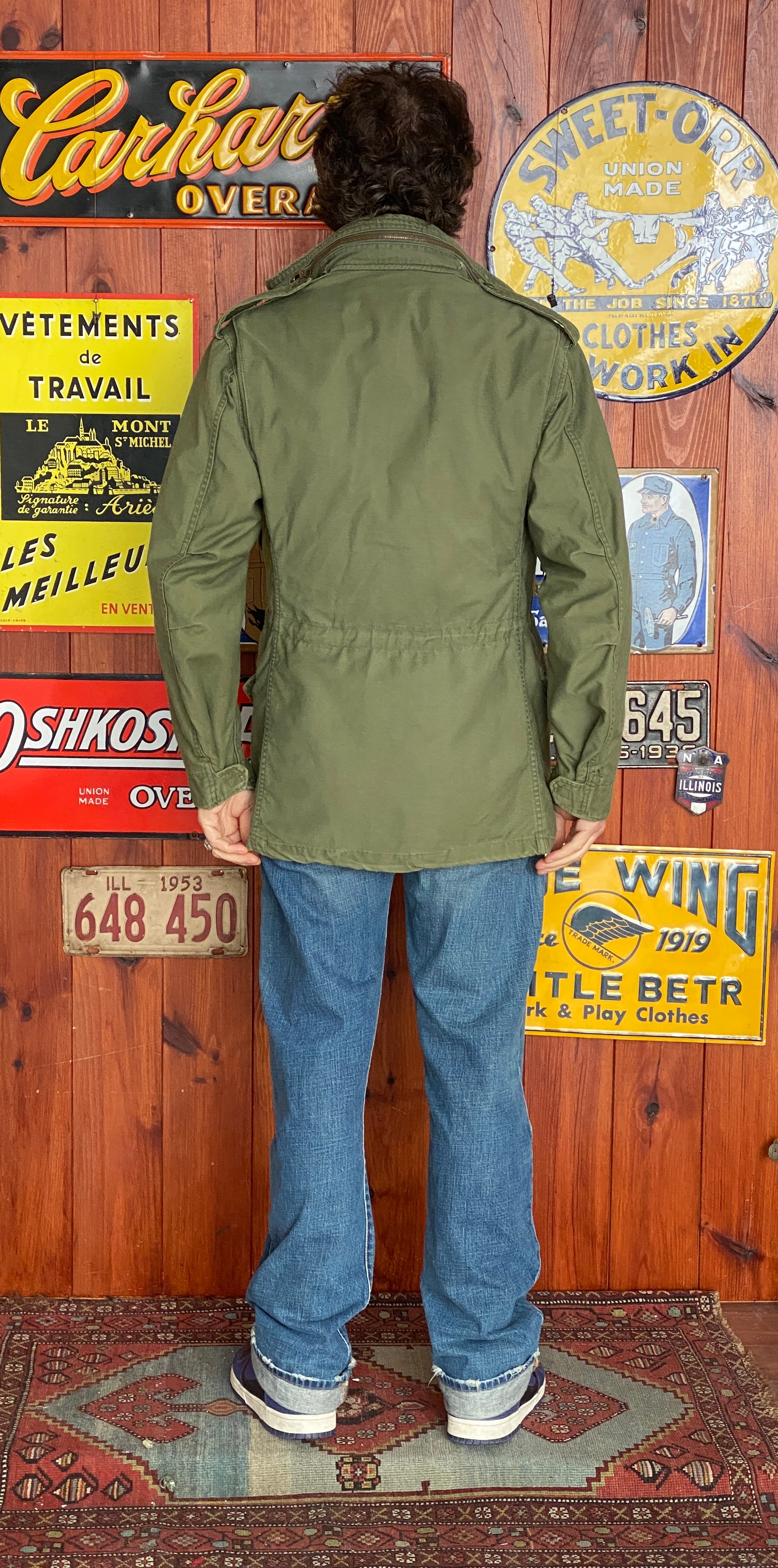 Authentic 1985 US Army M-65 field jacket, vintage military coat in size Small Long