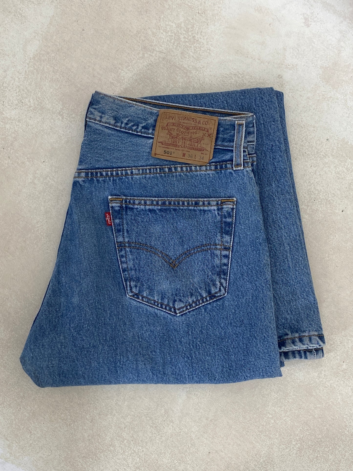 36X34 Levi's 501 Vintage Denim Jeans - USA Vintage Bcn