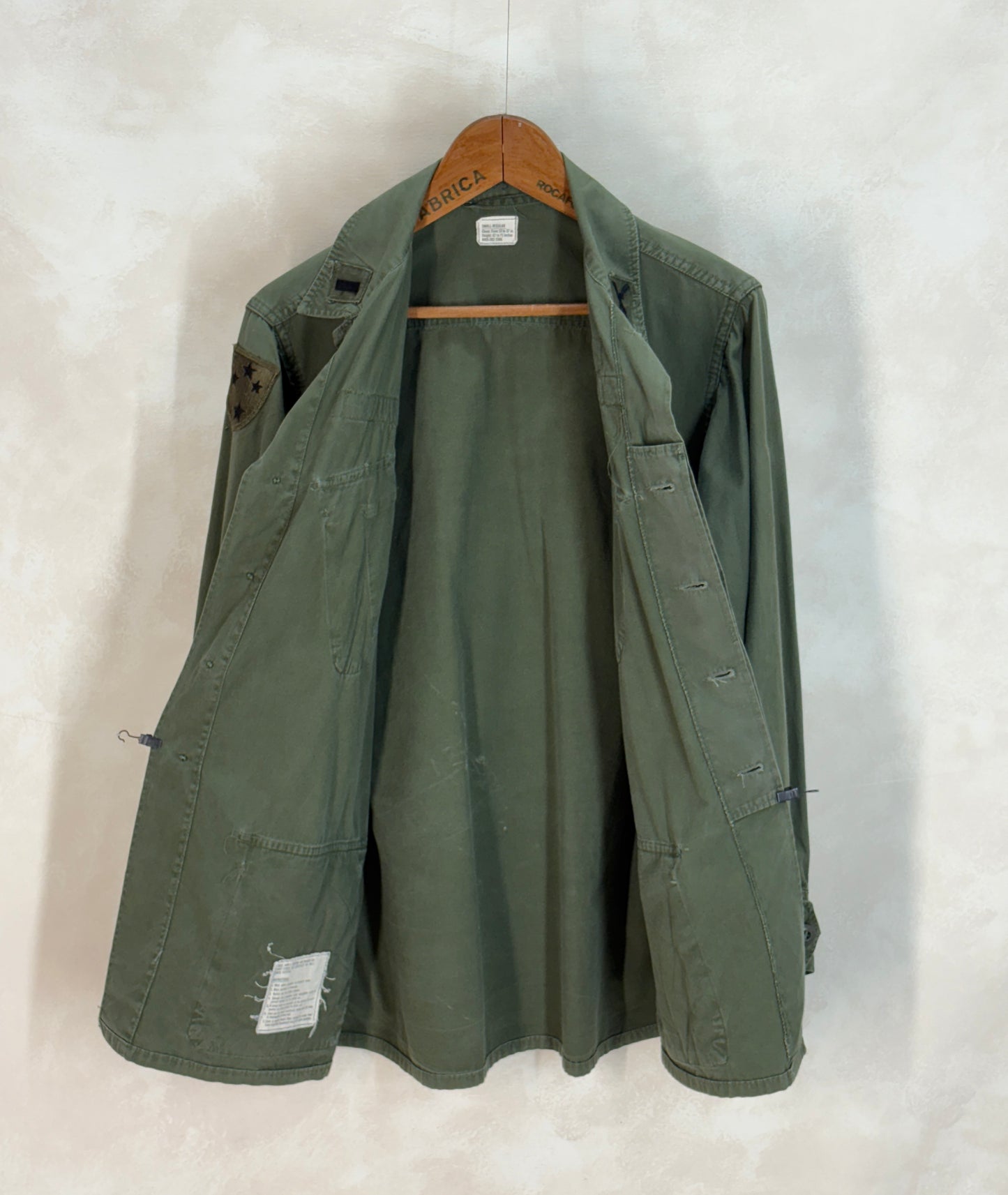 Small Reg. Authentic 1966/67 US Army vintage Vietnam jungle jacket. - USA Vintage Bcn