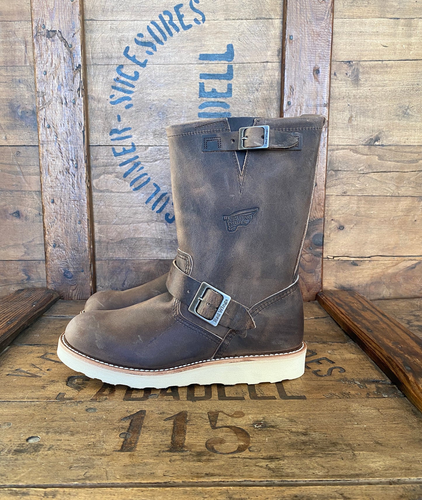 Size 6.5D (38.5 Euro) R W 2975 Heritage Engineer Boots Made In USA (Seconds) - USA Vintage Bcn