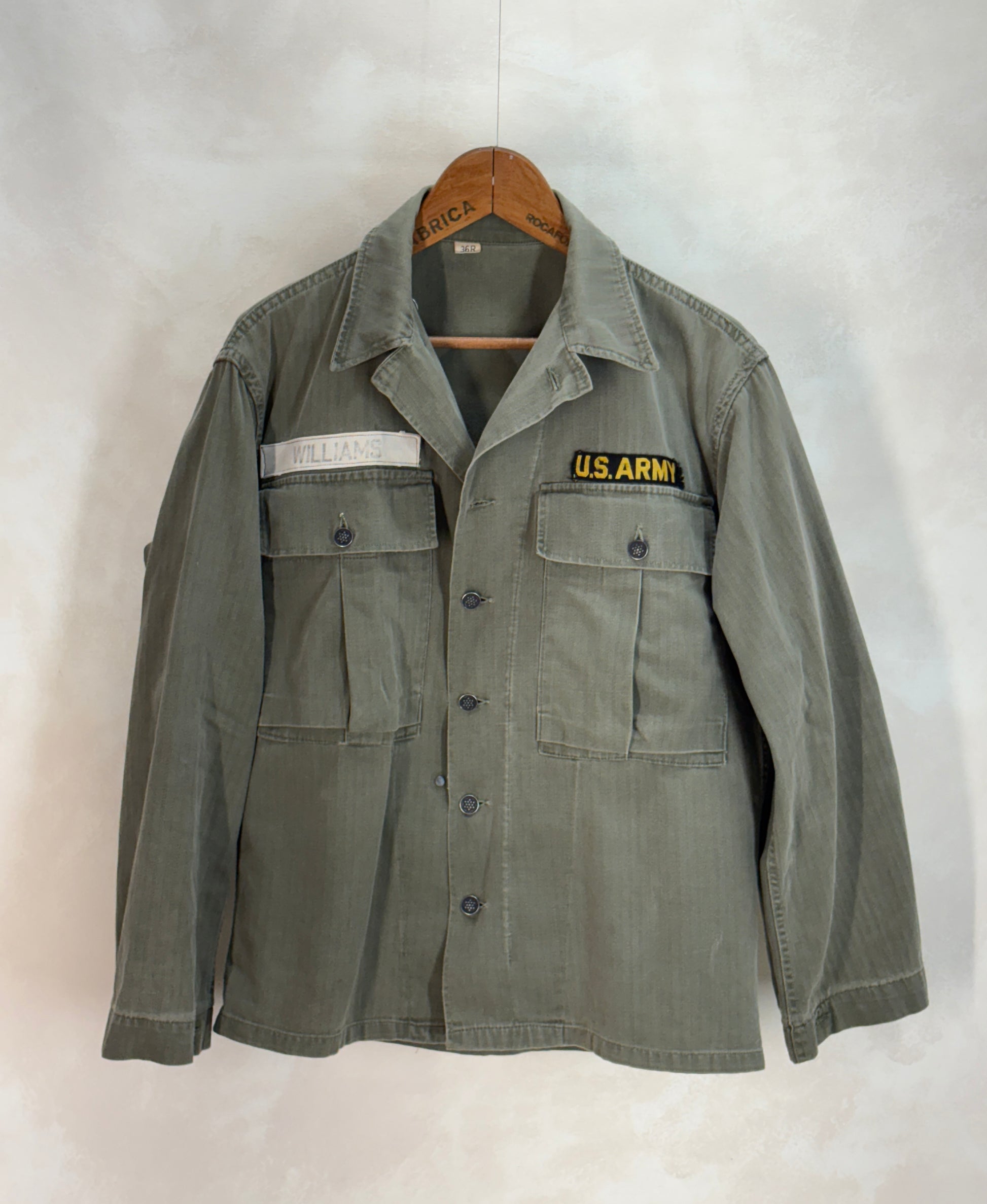 36 Reg. (Medium) Authentic 1950s US Army HBT Utility Shirt – Korean War Era – Type II – 13 Star Buttons - USA Vintage Bcn