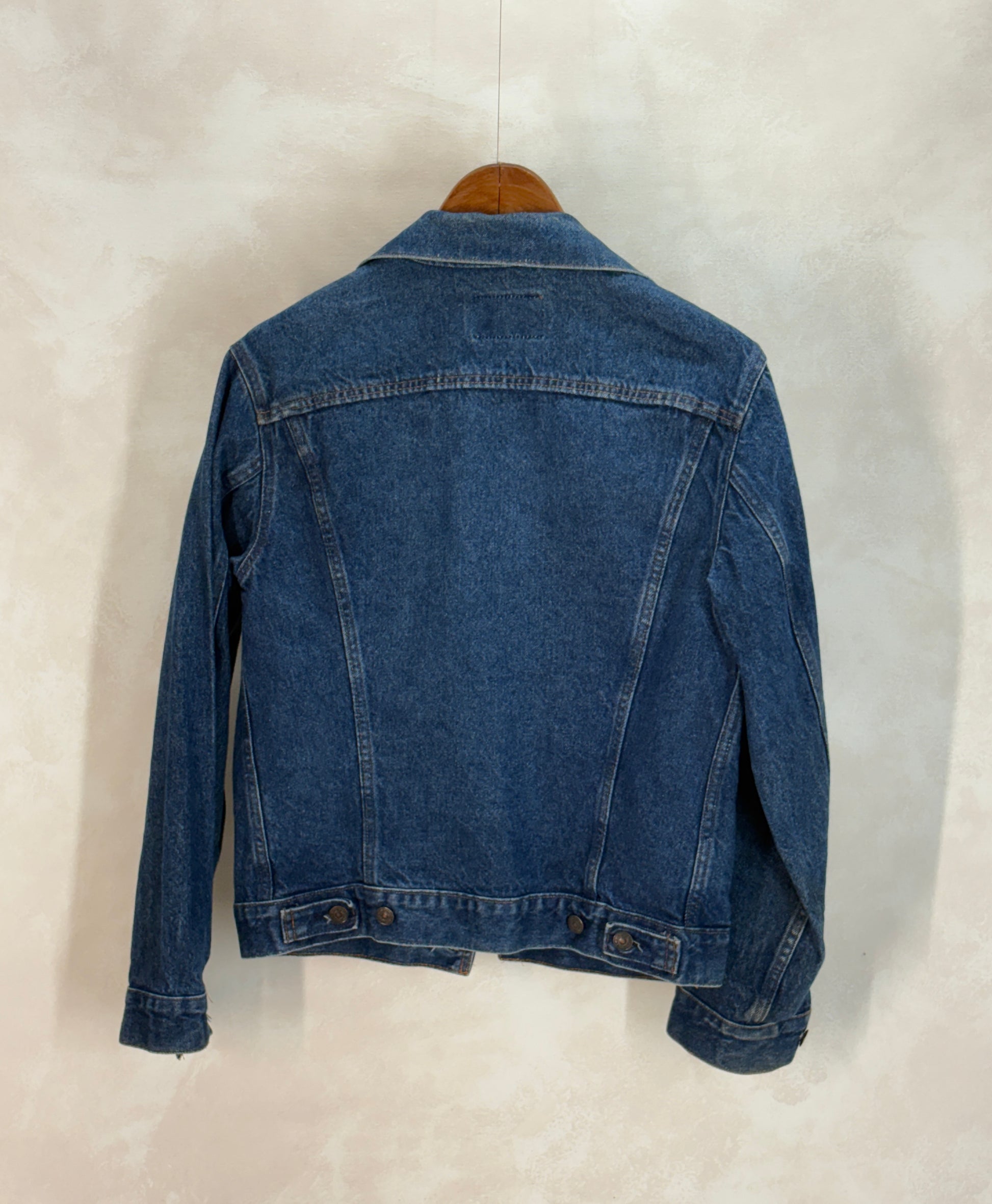 Size 38US / 48EU. Vintage 1980s Levi’s 70506 Trucker Jacket – 4 Pockets – Made in USA - USA Vintage Bcn