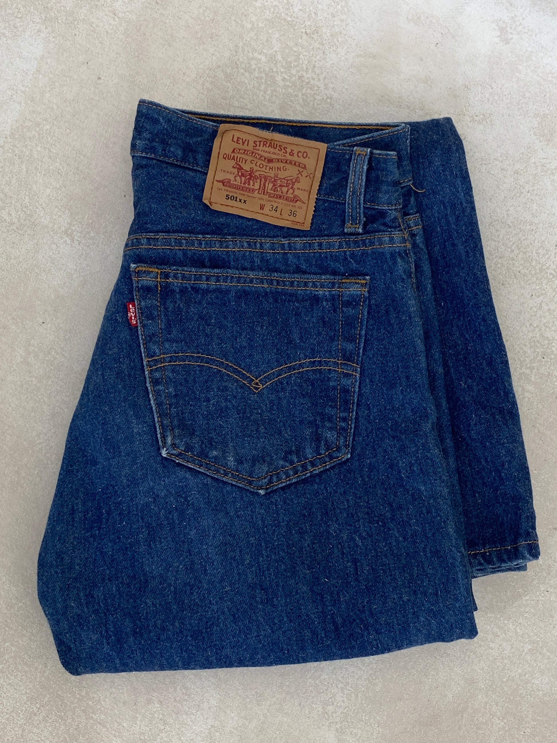 34X36 Levi's 501 Vintage Denim Jeans Made in USA dark blue - USA Vintage Bcn