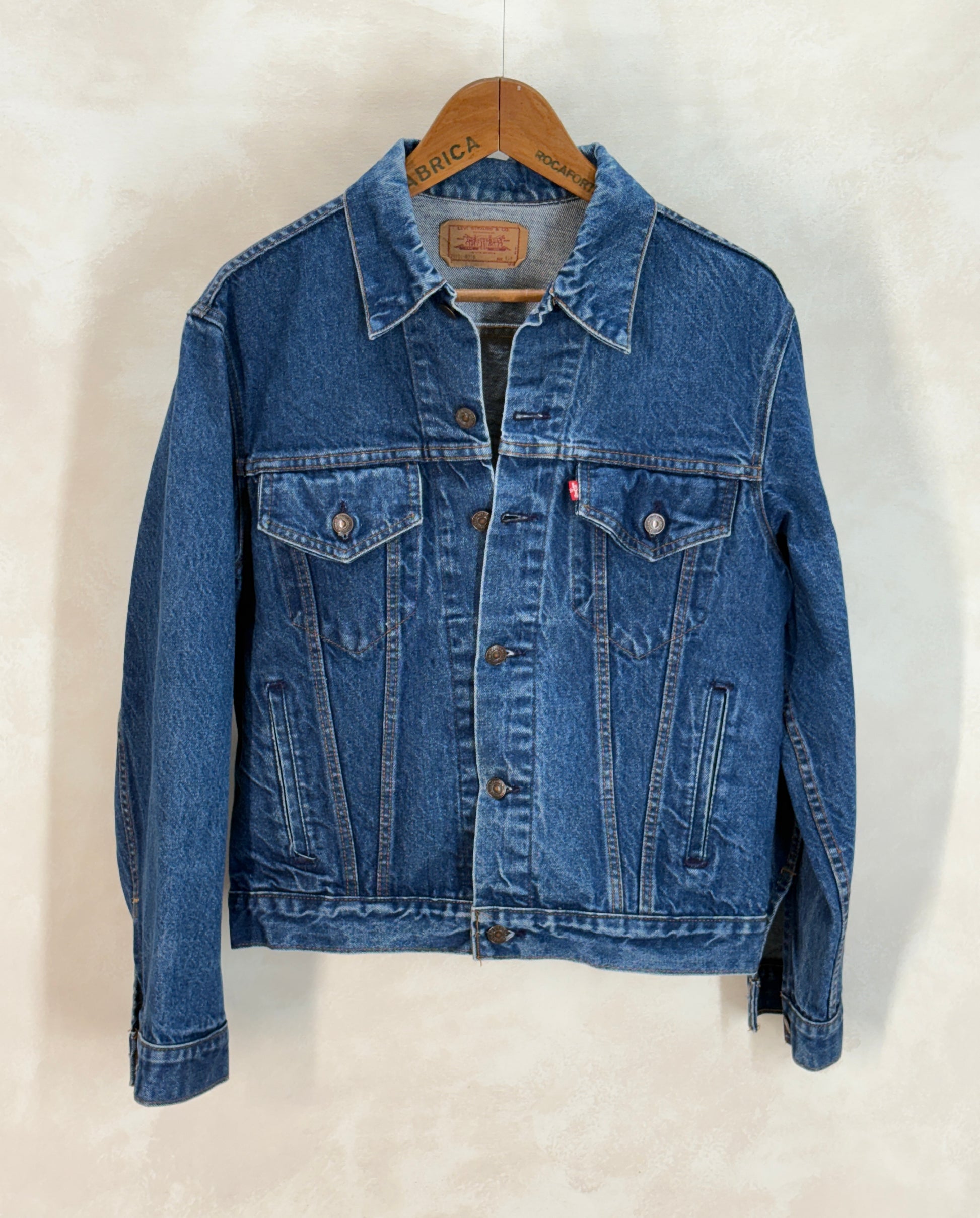 Size 42US / 52EU. Vintage 80s 70506 Levis 4 pockets jacket Made in USA - USA Vintage Bcn