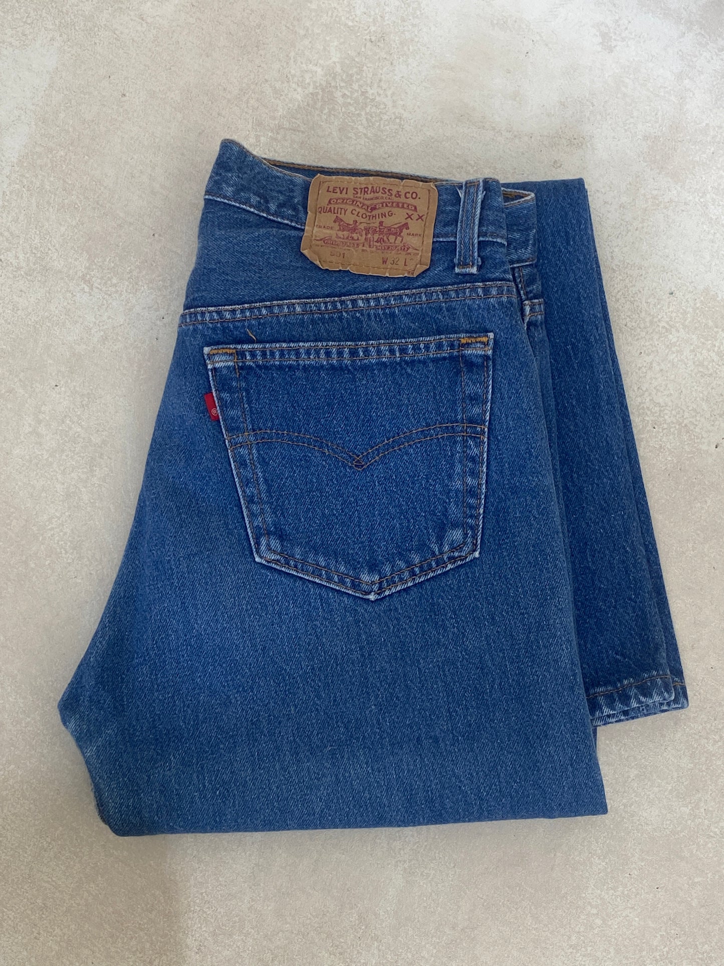 32X34 Levi's 501 Vintage Denim Jeans Made in USA - USA Vintage Bcn