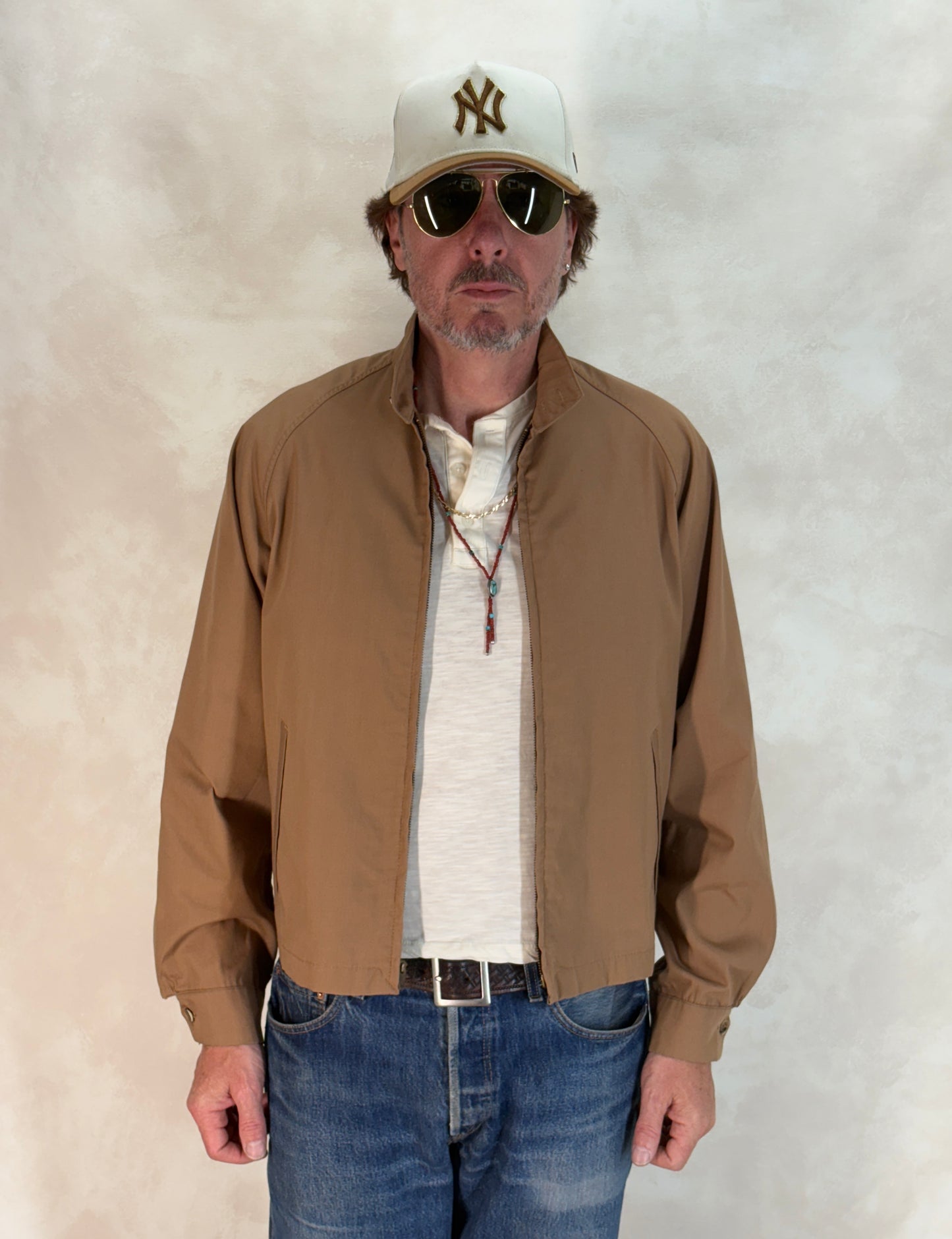 Size 42US / 52EU , 70s Light jacket made by English Squire . - USA Vintage Bcn