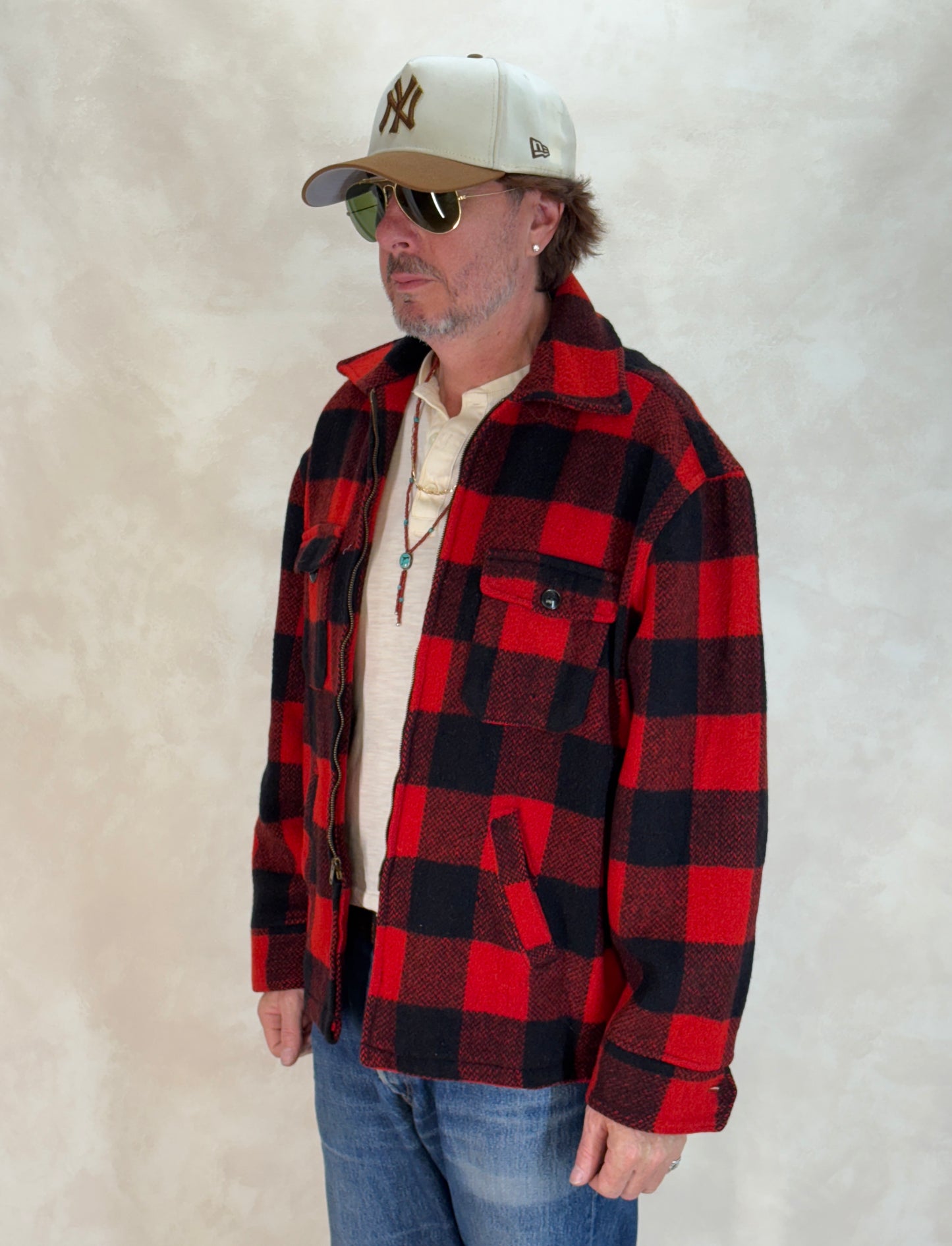 Size Large. Vintage 50s Utica N.Y. Wool Jacket – Red & Black – Zipper. Made in USA - USA Vintage Bcn