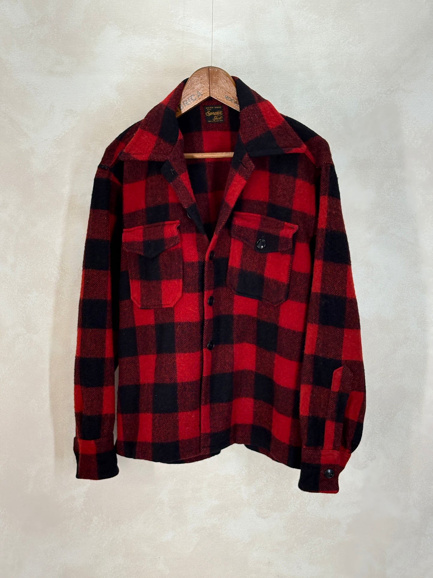 Size 40US / 50EU. Authentic 50s USA-Made Heavyweight Wool Plaid Shirt - USA Vintage Bcn