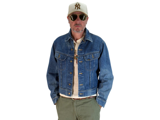 Size 42-44US / 52-54EU. Authentic 1970s Lee Denim Jacket – Made in USA – Two Chest Pockets - USA Vintage Bcn
