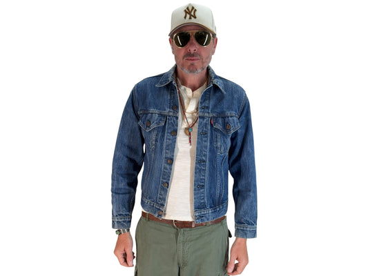 Size 38US / 48EU. Original 70s Levi’s Vintage Denim Jacket – 2 Front Pockets. Made in USA - USA Vintage Bcn