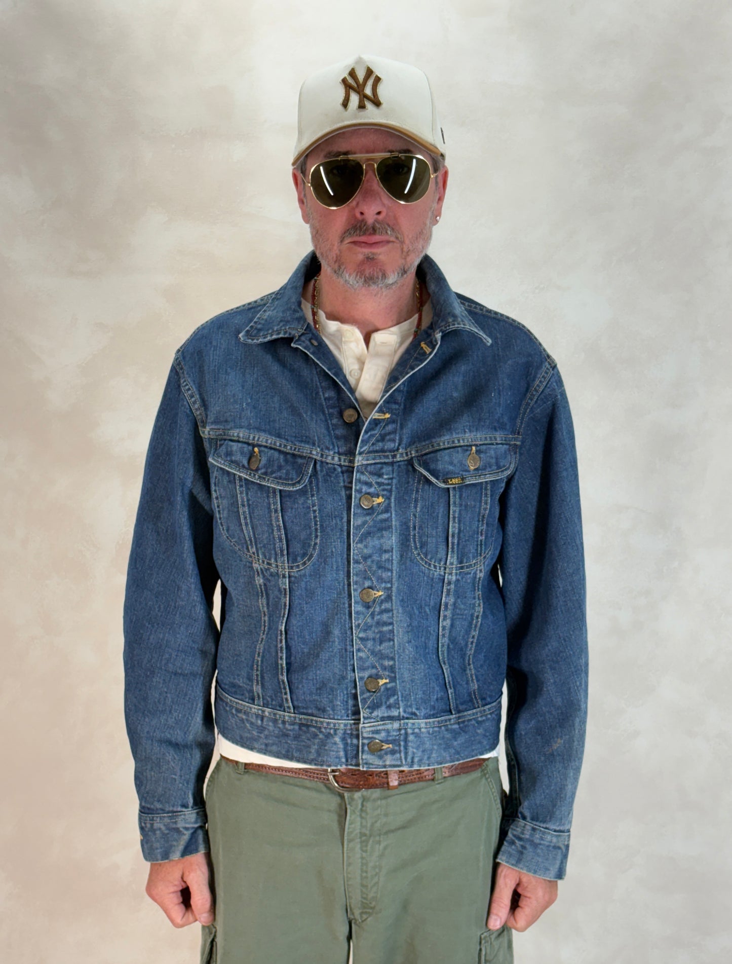 Size 42US / 52EU. Authentic 1970s Lee Denim Jacket – Made in USA – Two Chest Pockets - USA Vintage Bcn