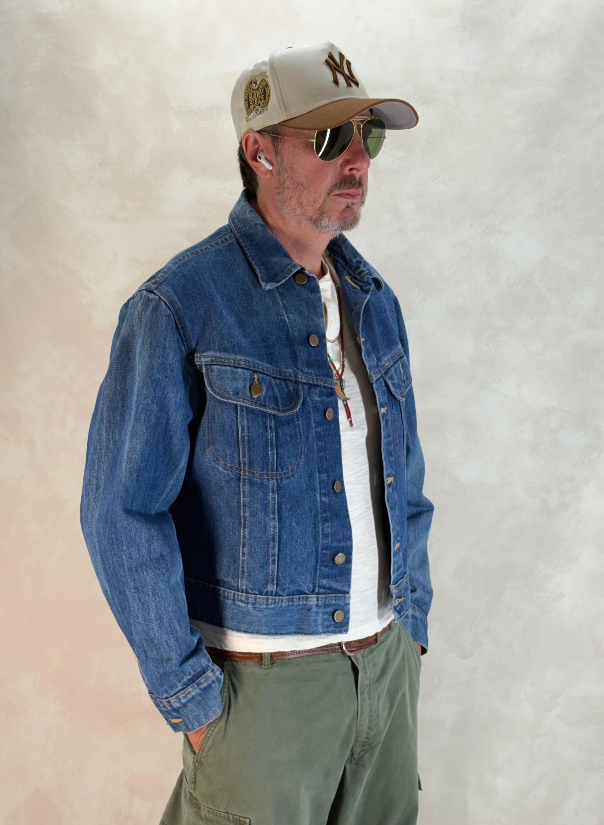 Size 42-44US / 52-54EU. Authentic 1970s Lee Denim Jacket – Made in USA – Two Chest Pockets - USA Vintage Bcn