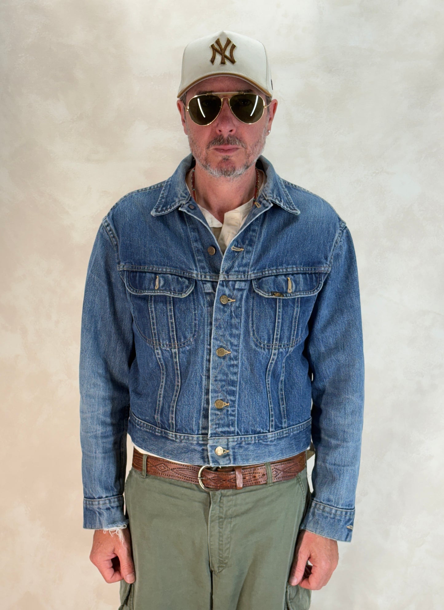 Size 42-44US / 52-54EU. Authentic 1970s Lee Denim Jacket – Made in USA – Two Chest Pockets - USA Vintage Bcn