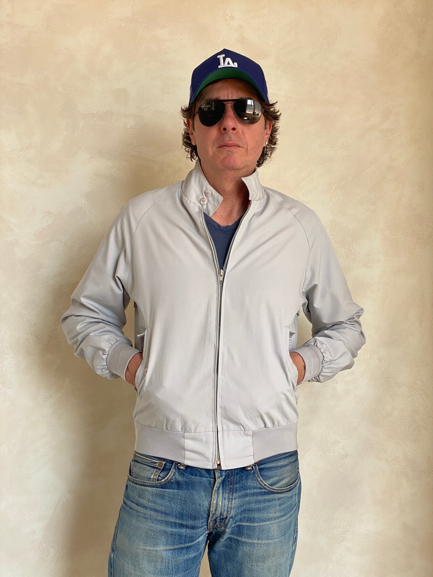Vintage light zipper jacket, size Small.