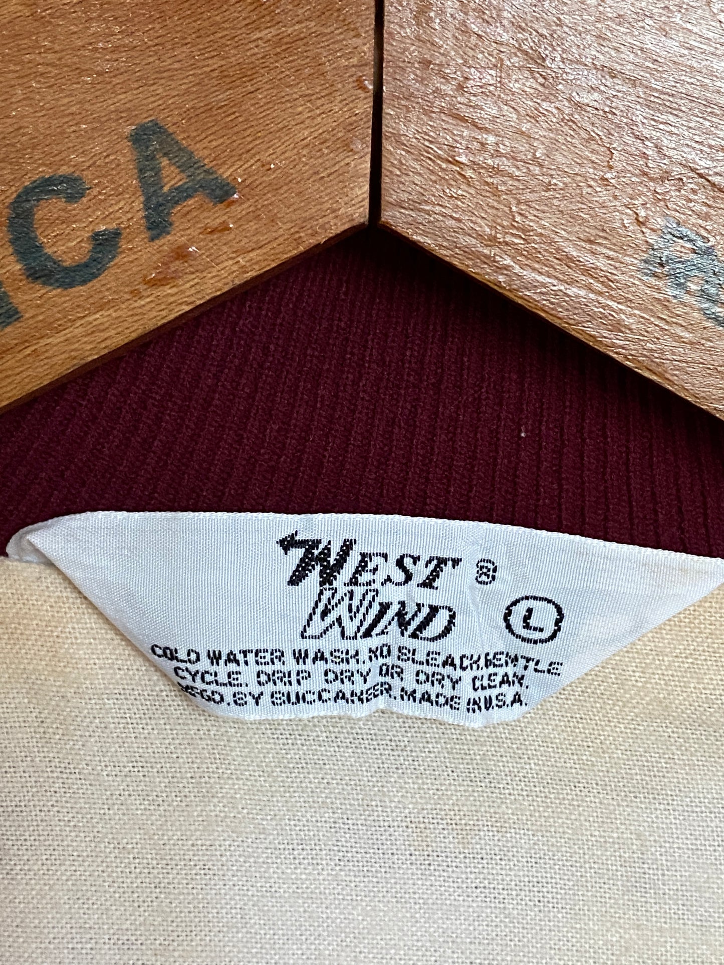 Large. 1991 Vintage Nylon track jacket / Varsity. Made in USA-AJ357 Studio