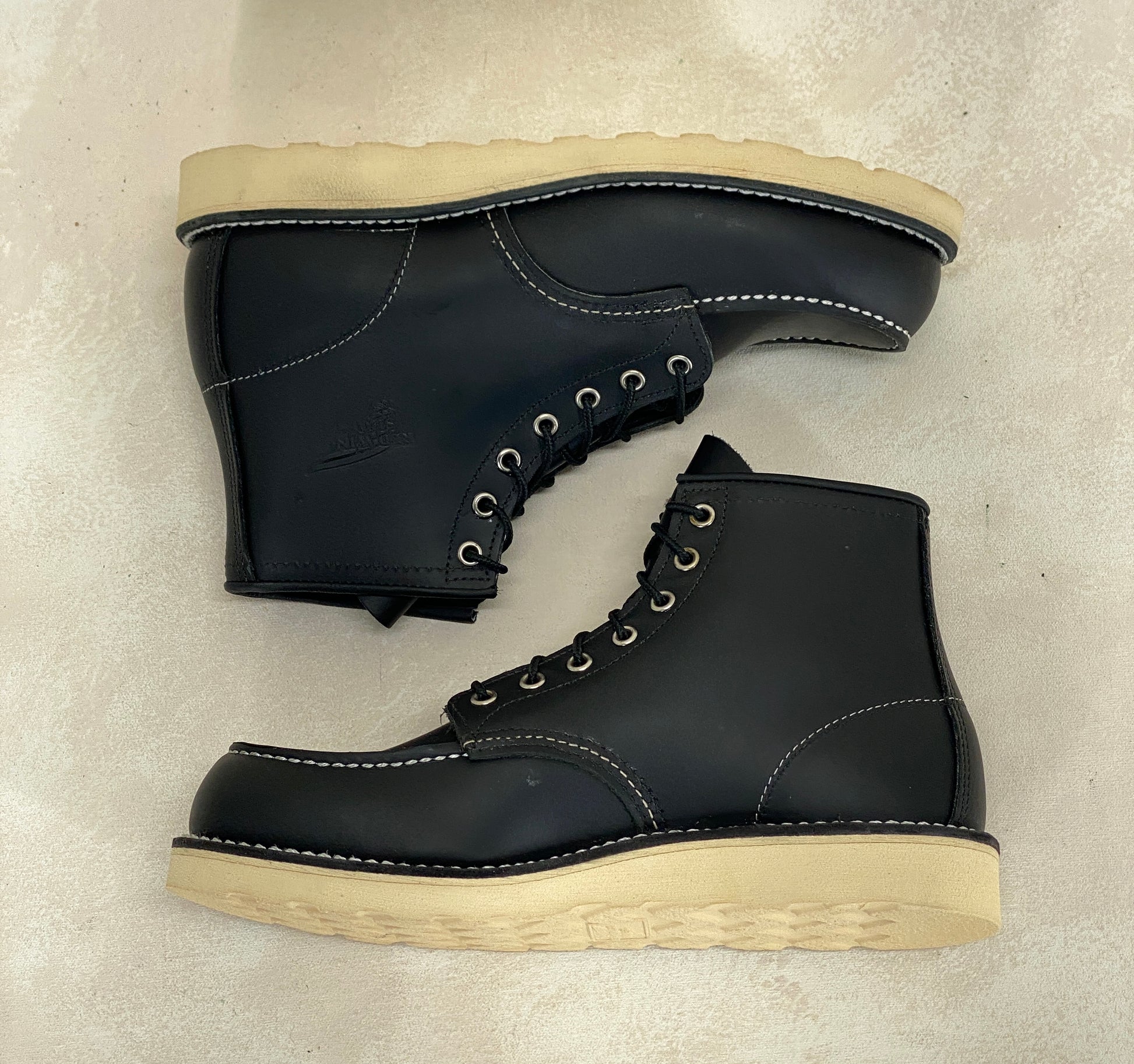 Size 8.5 D US (41.5 EU ) Red Wing 8130 Moc Toe Black Boots Factory Second Made - USA Vintage Bcn