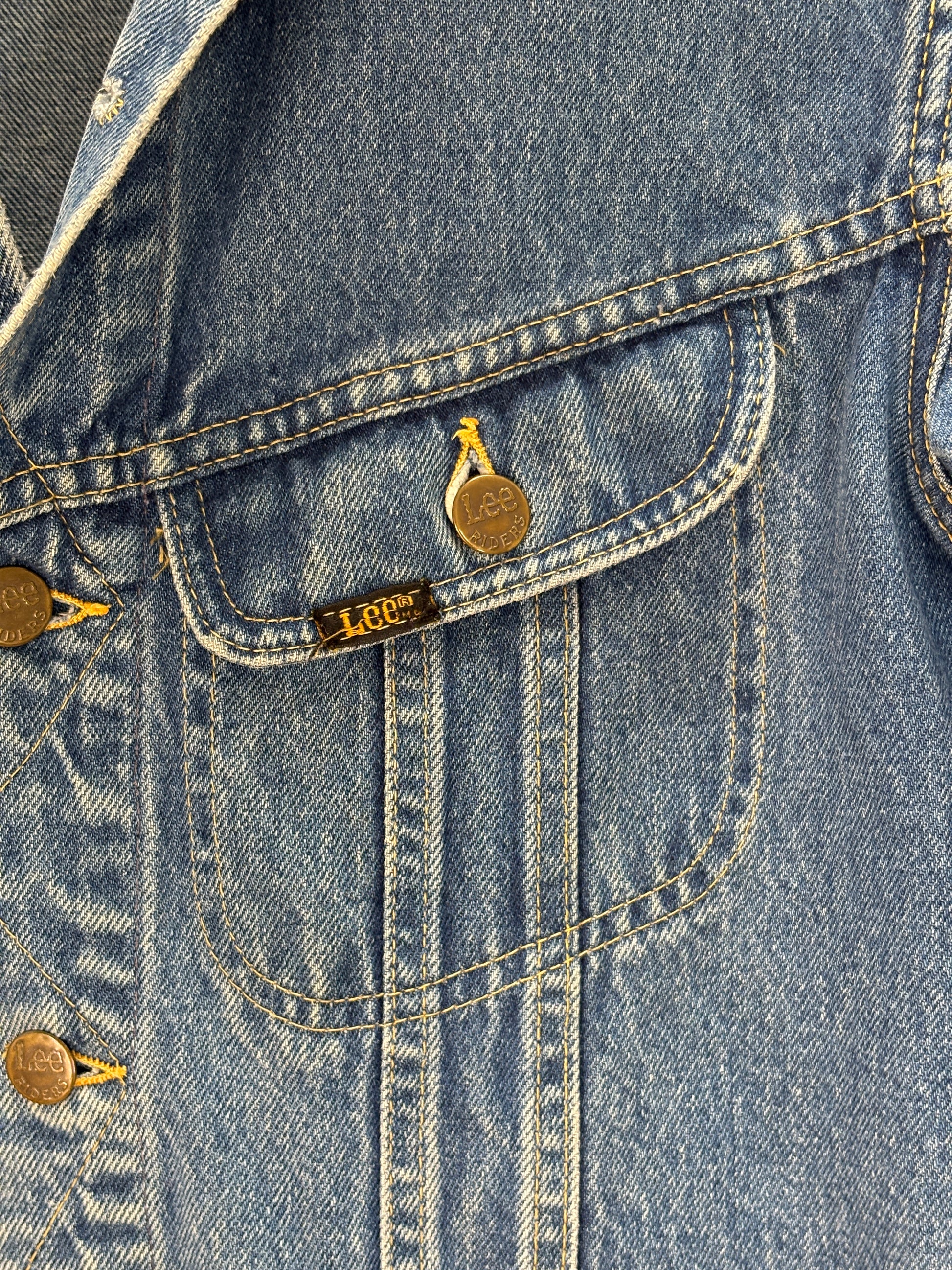 Size 36US / 46EU. Authentic 1970s Lee Denim Jacket – Made in USA – Two Chest Pockets - USA Vintage Bcn