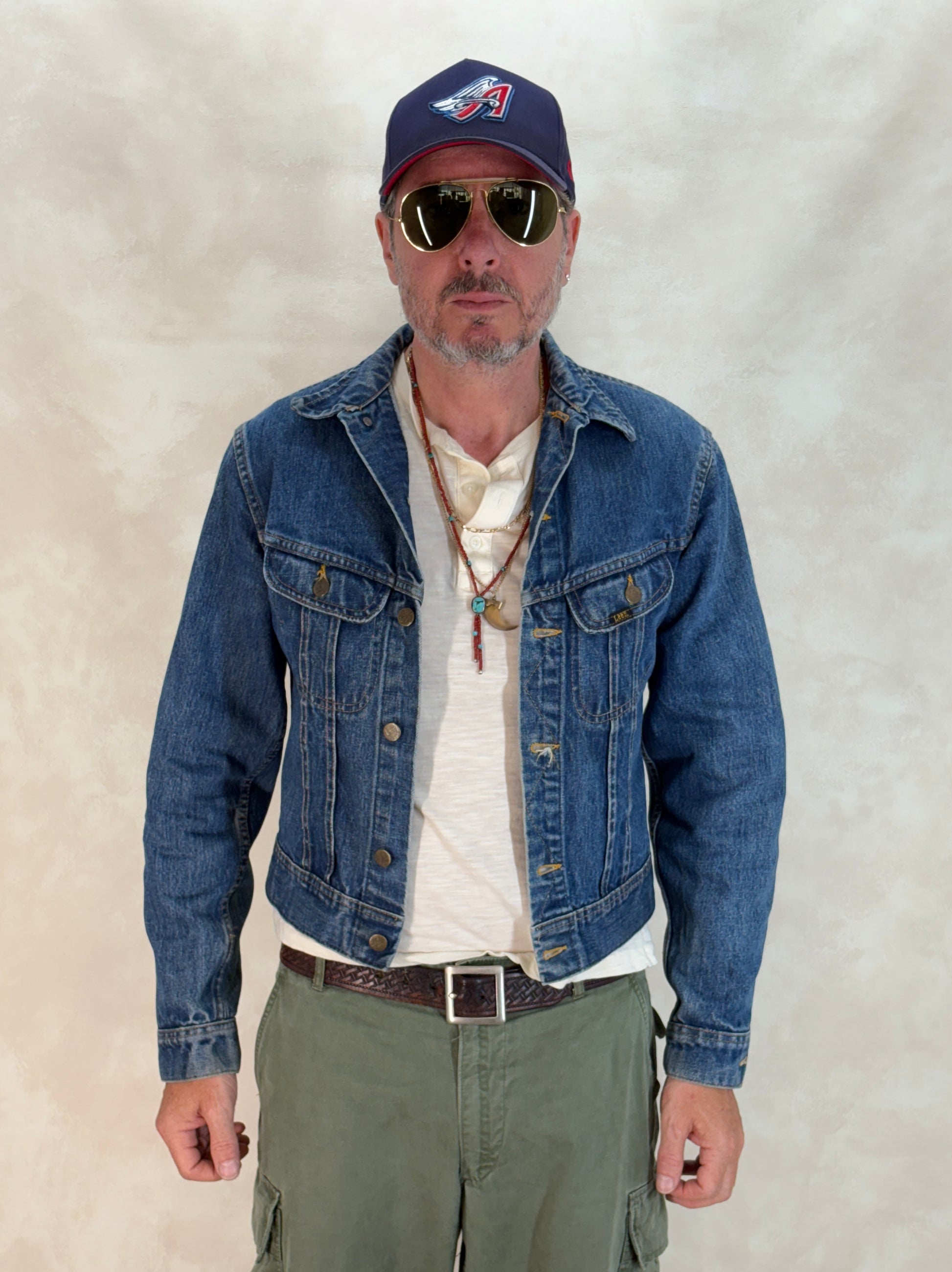 Size 38US / 48EU. Authentic 1970s Lee Denim Jacket – Made in Canada – Two Chest Pockets - USA Vintage Bcn
