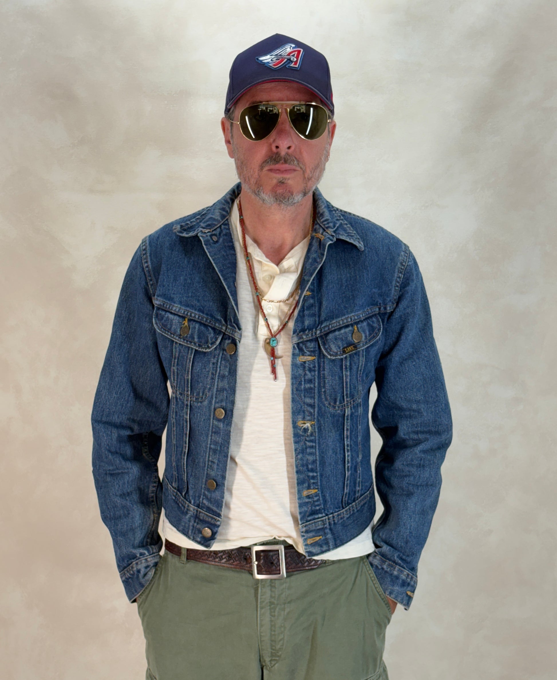 Size 38US / 48EU. Authentic 1970s Lee Denim Jacket – Made in Canada – Two Chest Pockets - USA Vintage Bcn