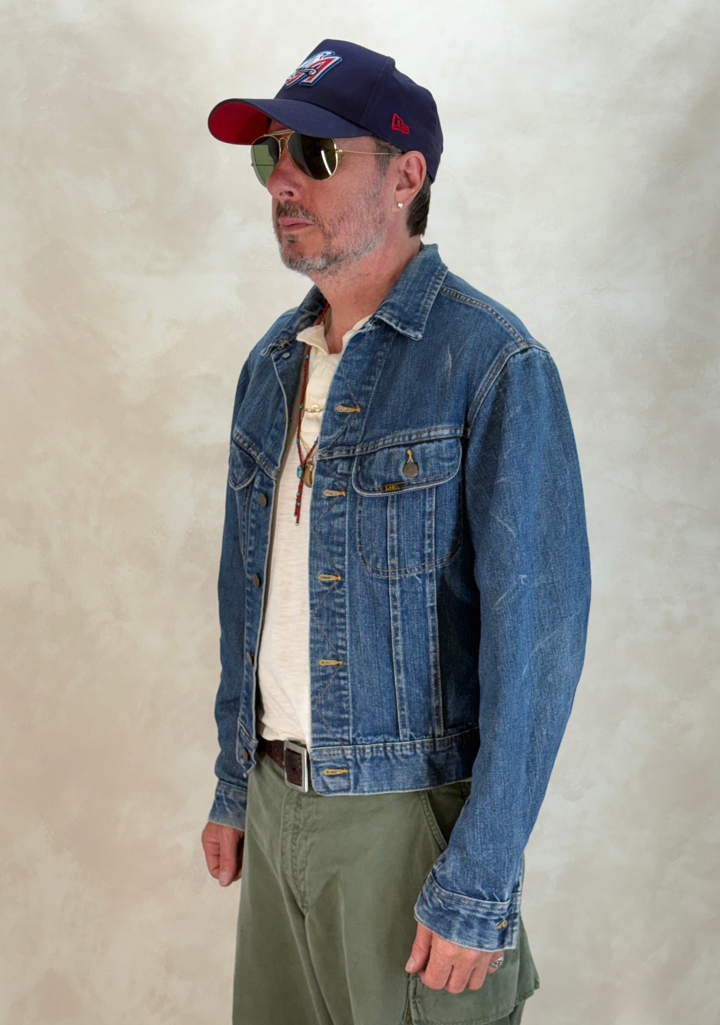 Size 40US / 50EU. Authentic 1970s Lee Denim Jacket – Made in Canada – Two Chest Pockets - USA Vintage Bcn