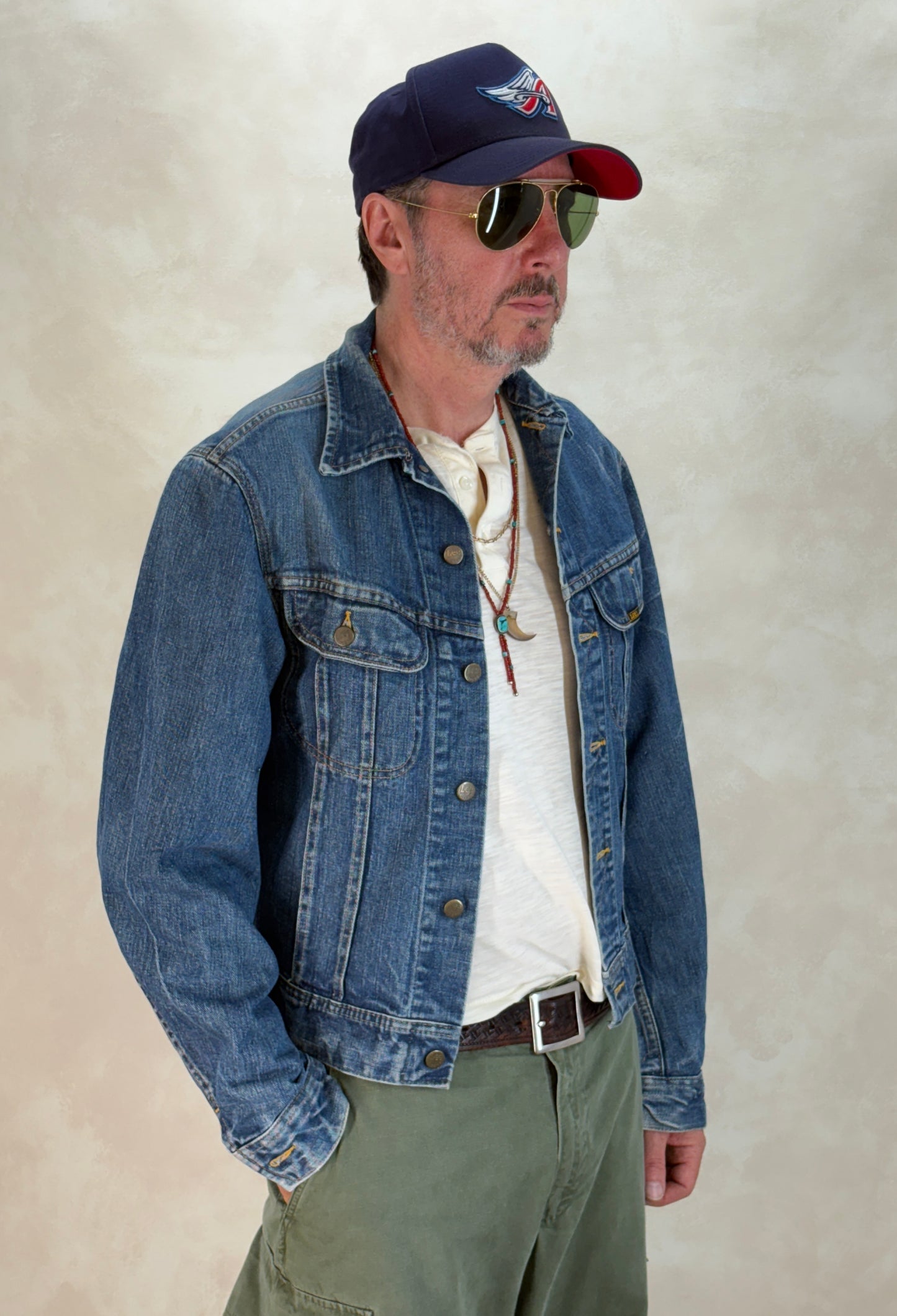 Size 40US / 50EU. Authentic 1970s Lee Denim Jacket – Made in Canada – Two Chest Pockets - USA Vintage Bcn