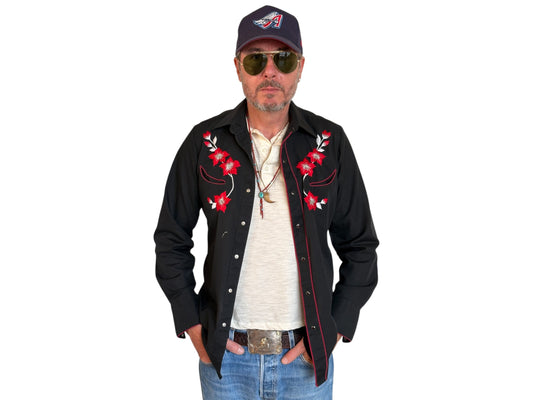 Size S. Authentic 70’s embroidered Western Shirt — Vintage Print - USA Vintage Bcn