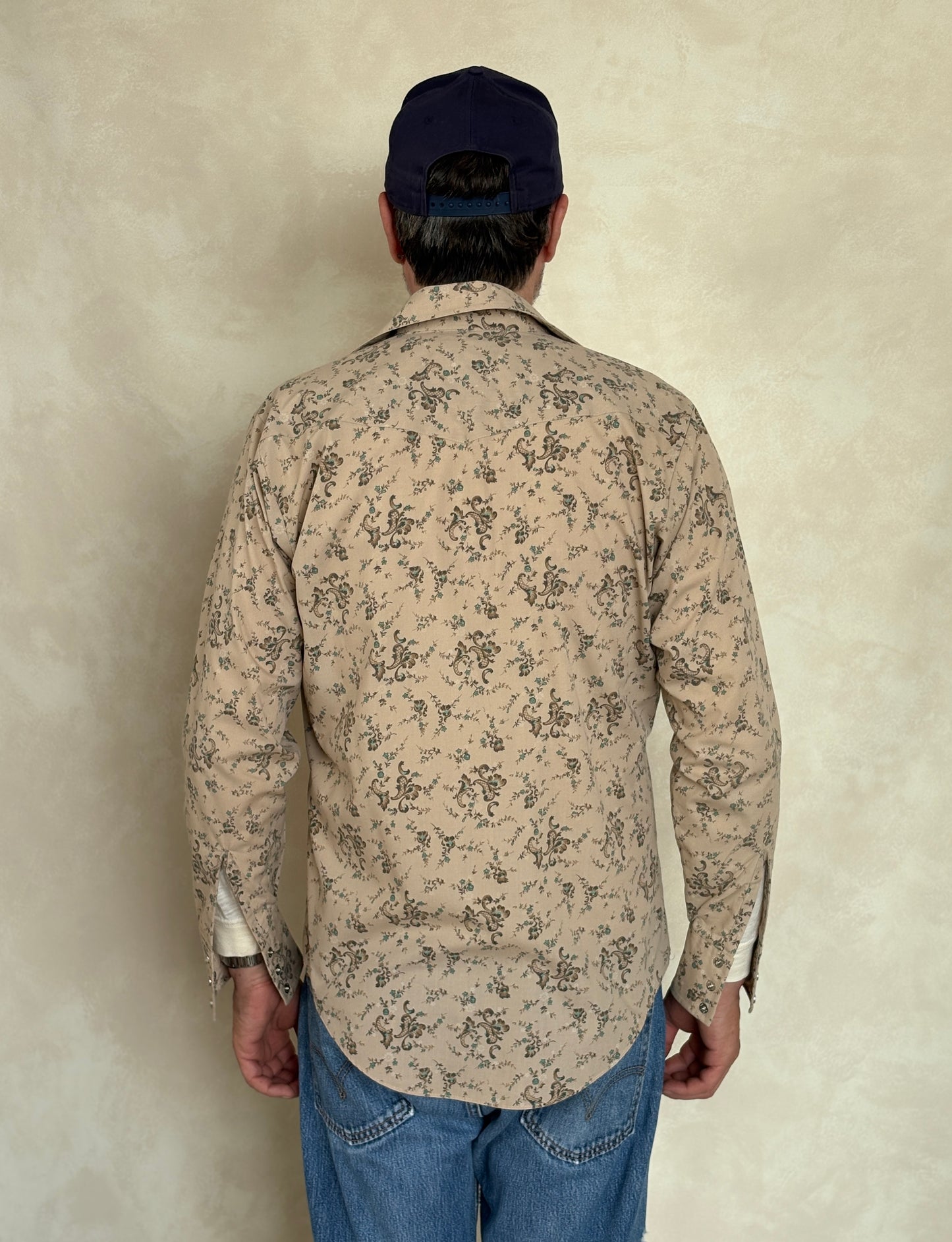 Size M. Authentic Vintage 80’s Campus Western Shirt —Floral print - USA Vintage Bcn