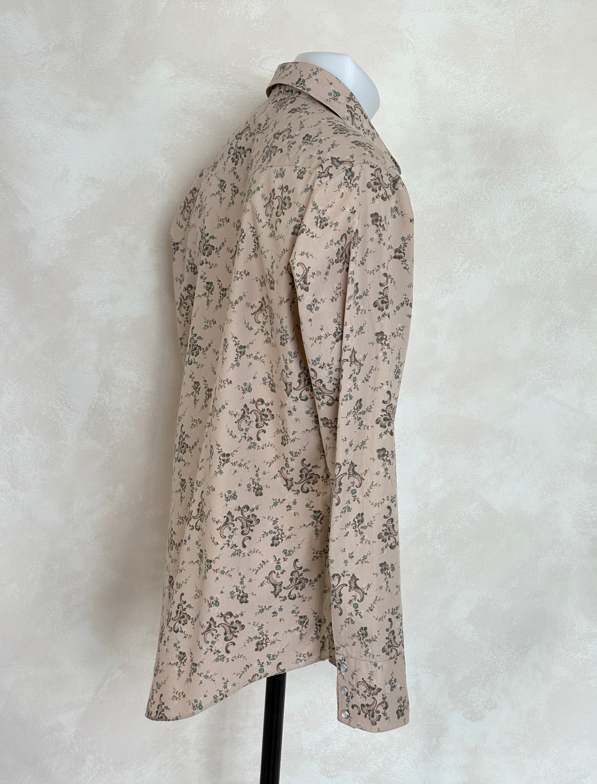 Size M. Authentic Vintage 80’s Campus Western Shirt —Floral print - USA Vintage Bcn