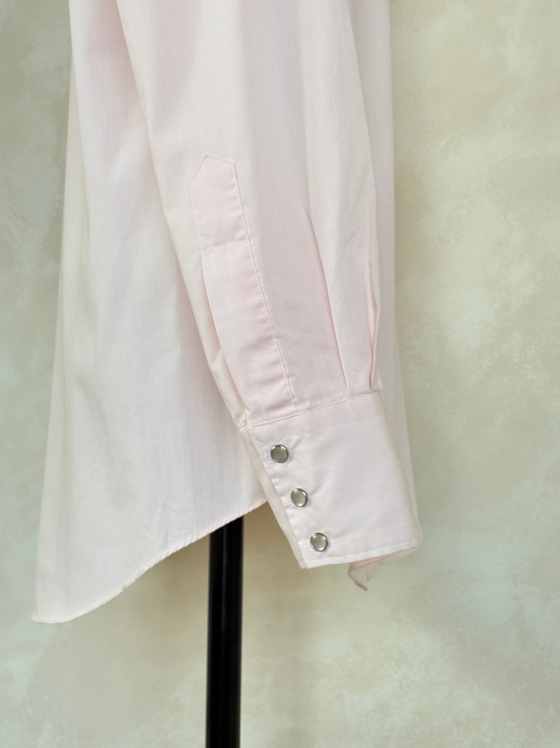Size M. Authentic 70’s embroidered shirt Western Shirt - USA Vintage Bcn