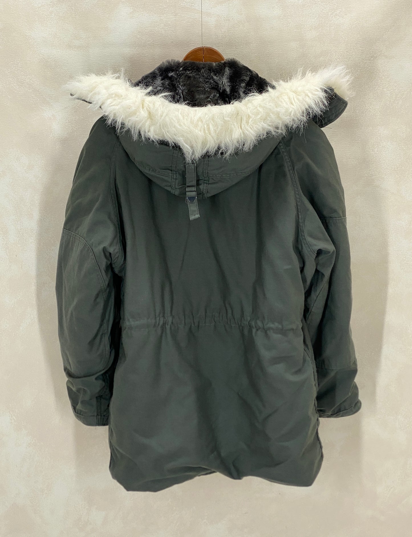 Medium. Authentic 1981 US Air Force vintage N-3B extreme cold weather Flyer coat Jacket - USA Vintage Bcn